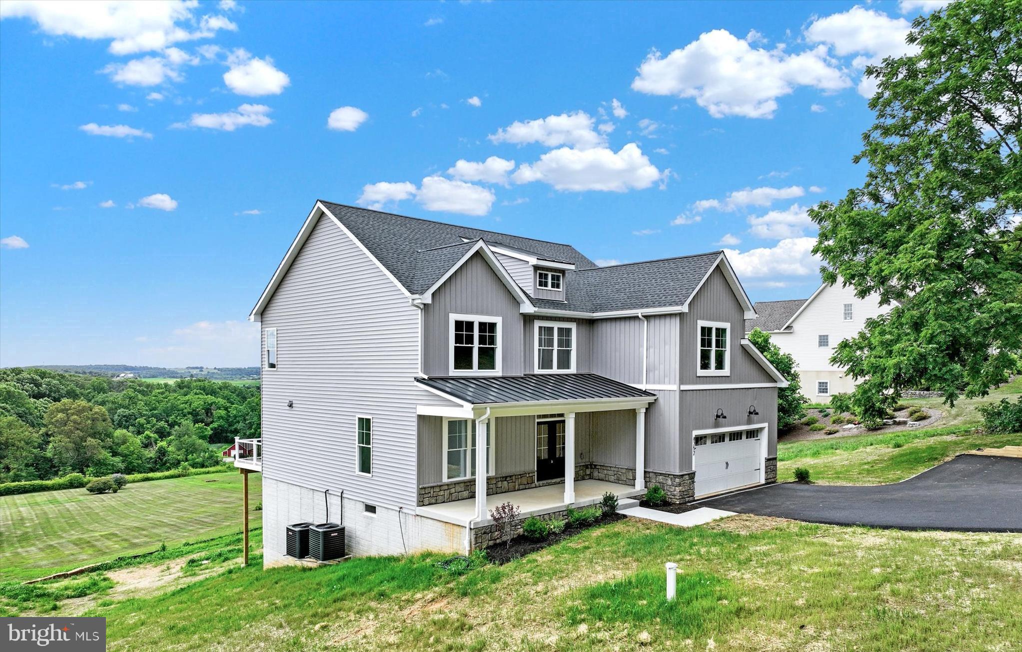 STEWARTSTOWN - Residential