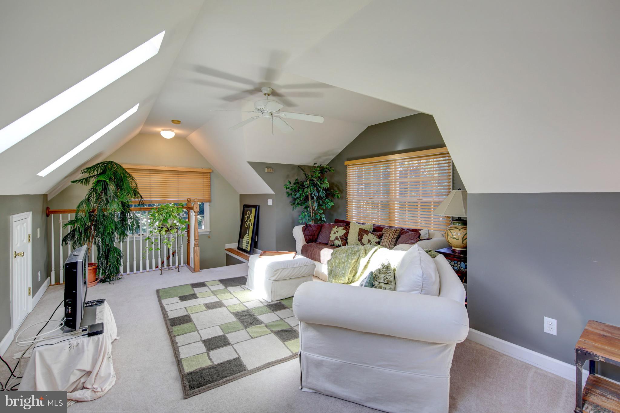 DEER POINT - Residential