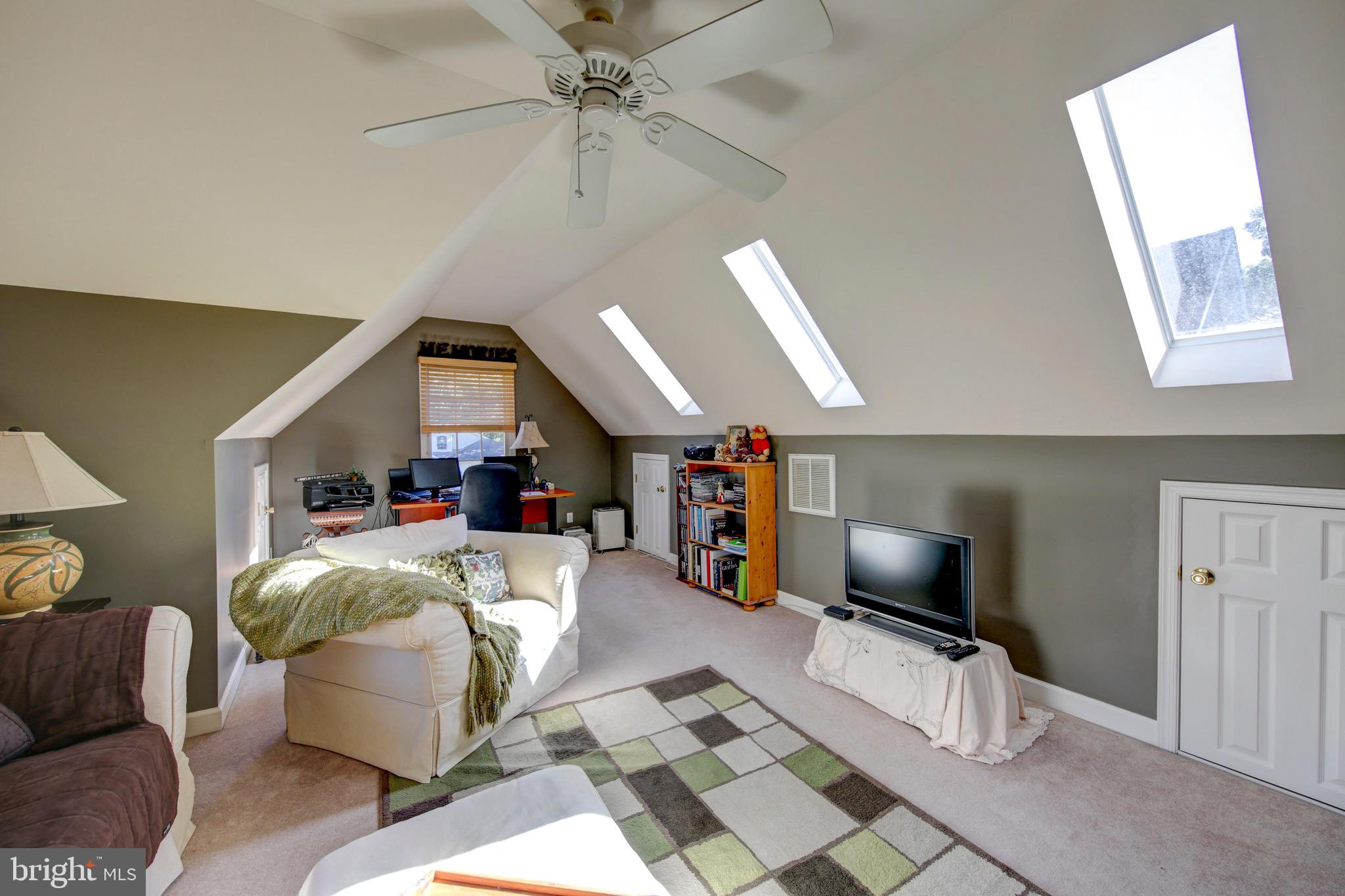 DEER POINT - Residential