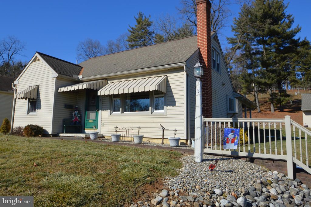 Photo of 3 Orchard Lane, MANHEIM, PA 17545 (MLS # PALA2063856)