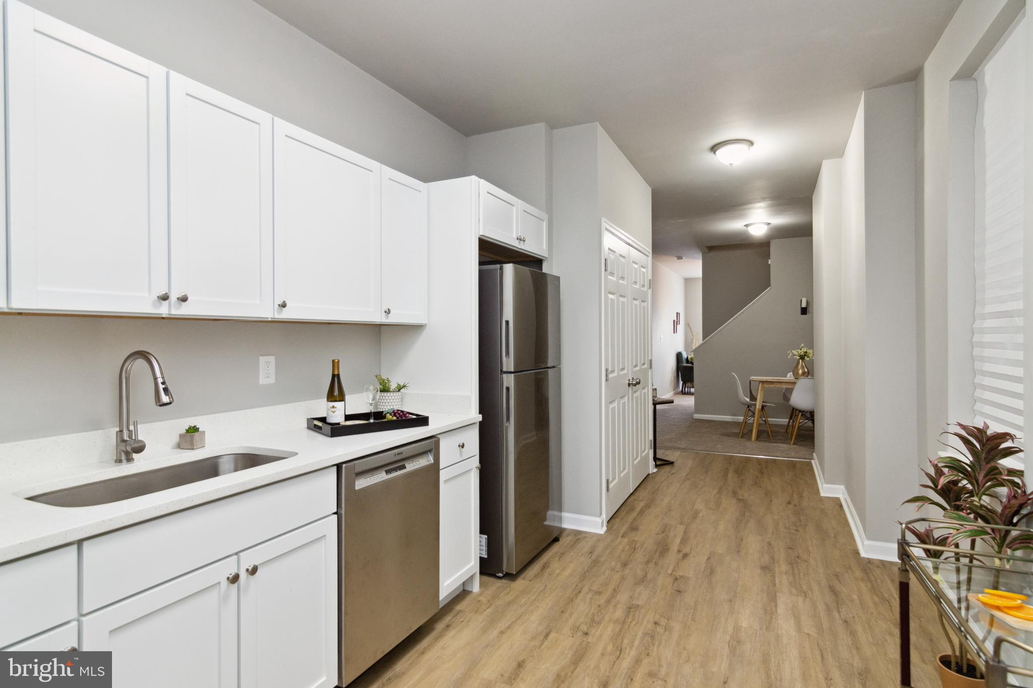 MIDDLE EAST - Residential