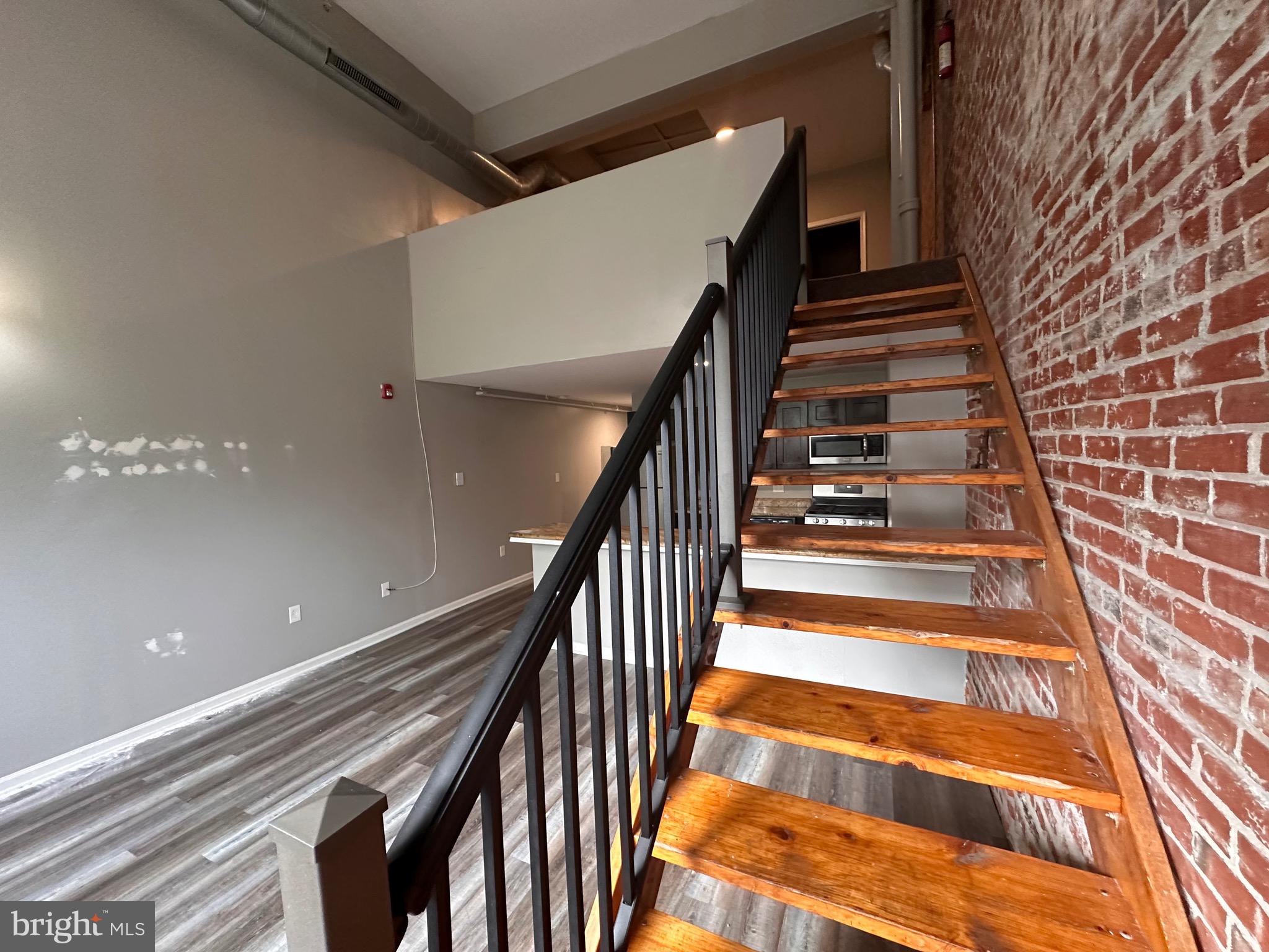 PHILADELPHIA (NORTH) - Residential Lease