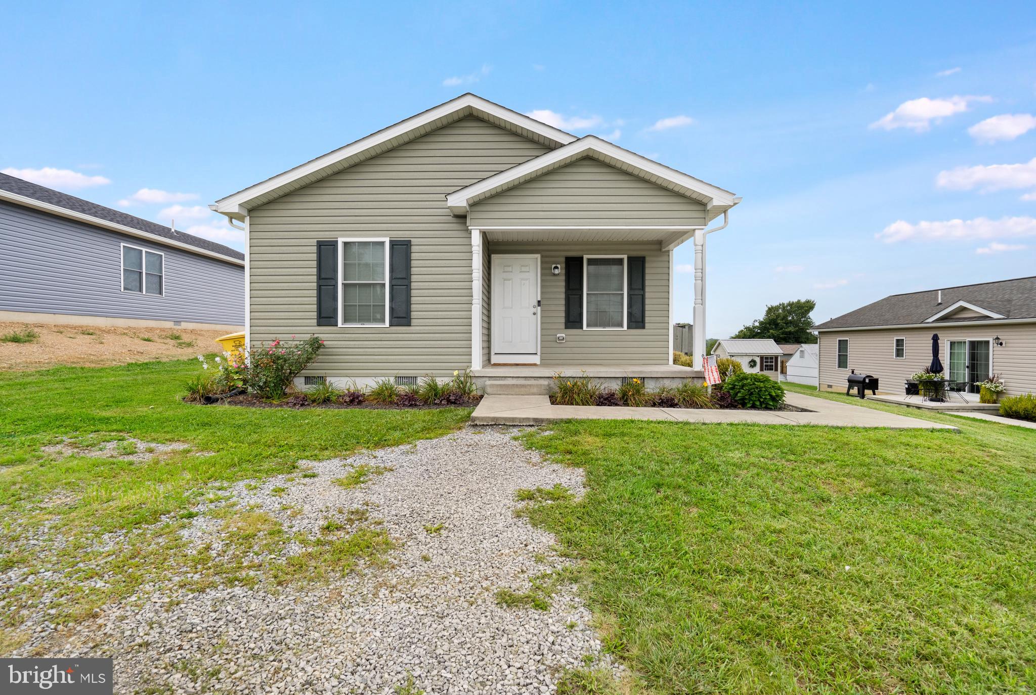 80 HANSHEW LANE