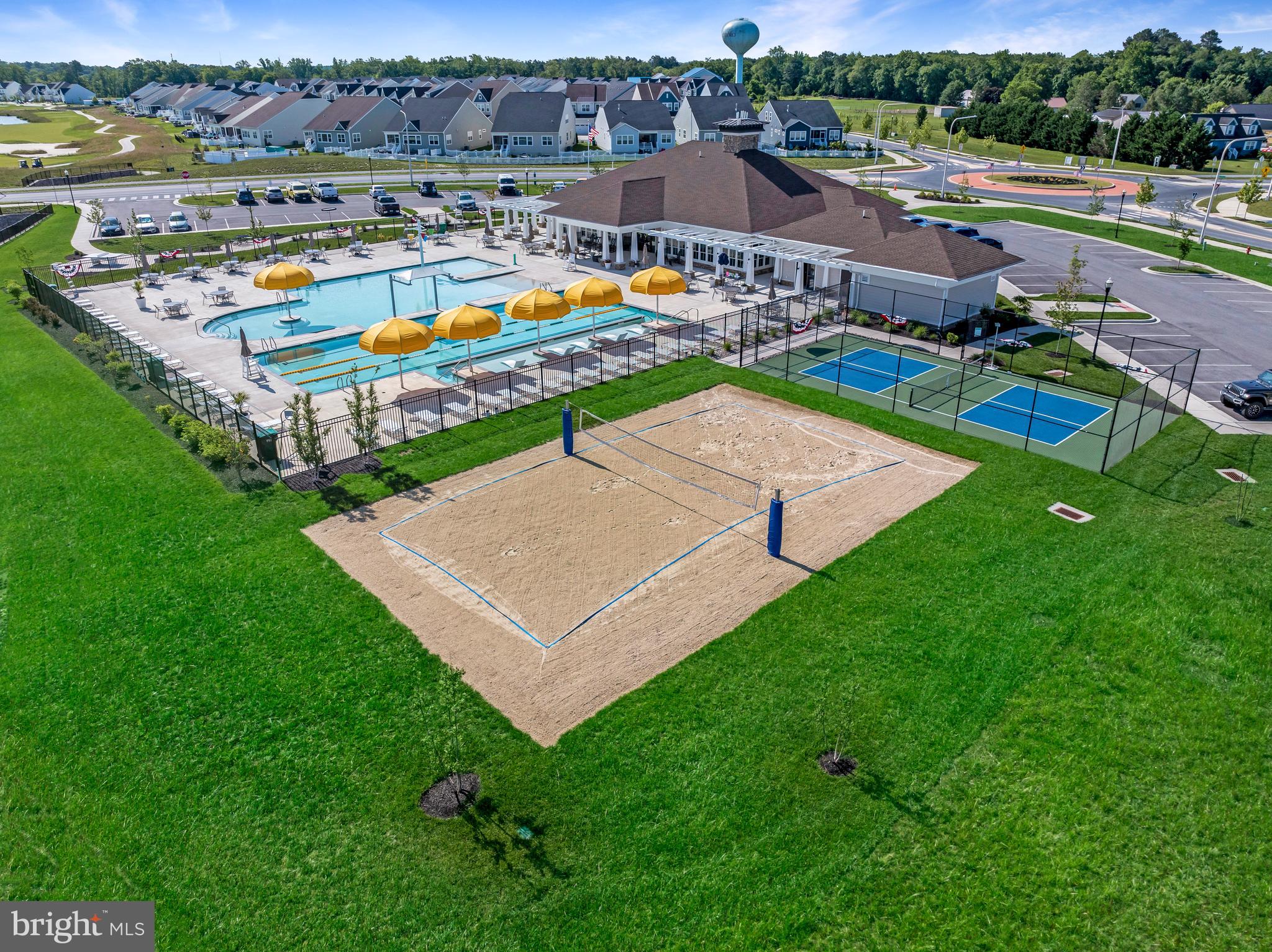 PLANTATION LAKES - Residential