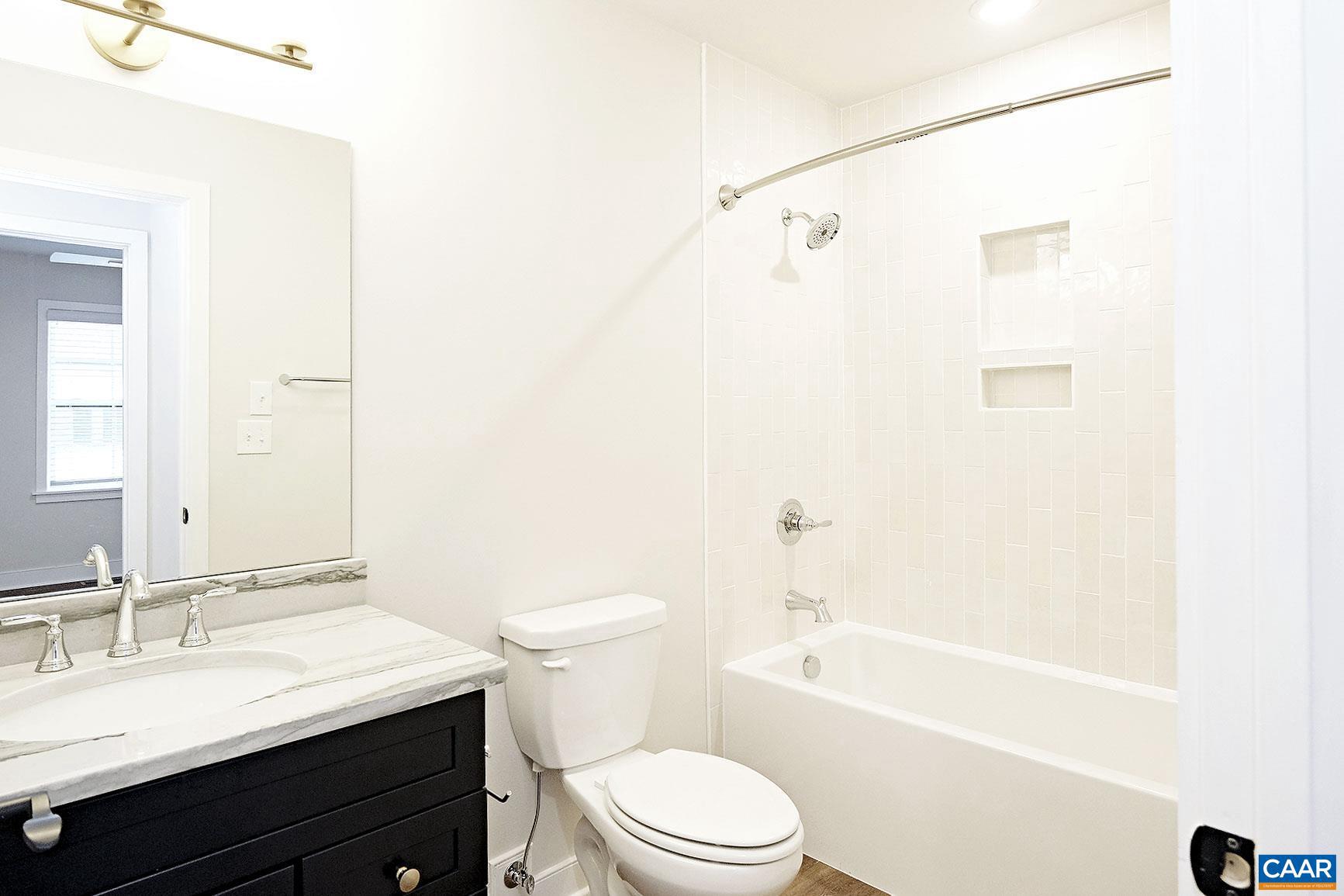 BELMONT - Residential Lease