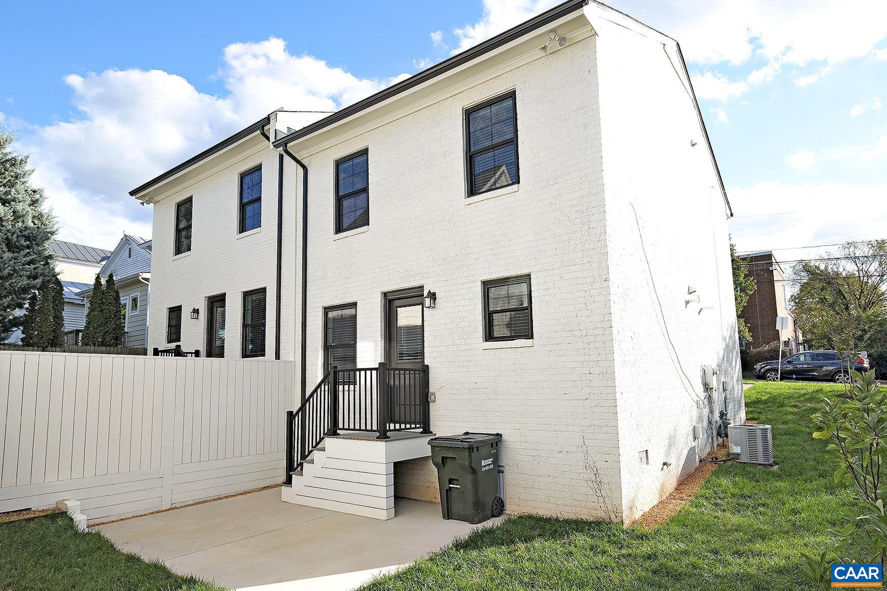 BELMONT - Residential Lease