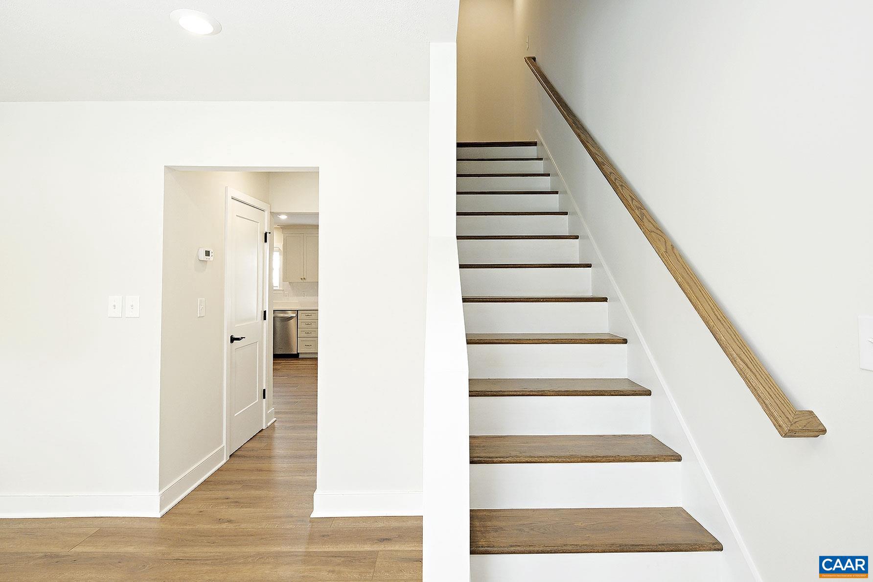 BELMONT - Residential Lease