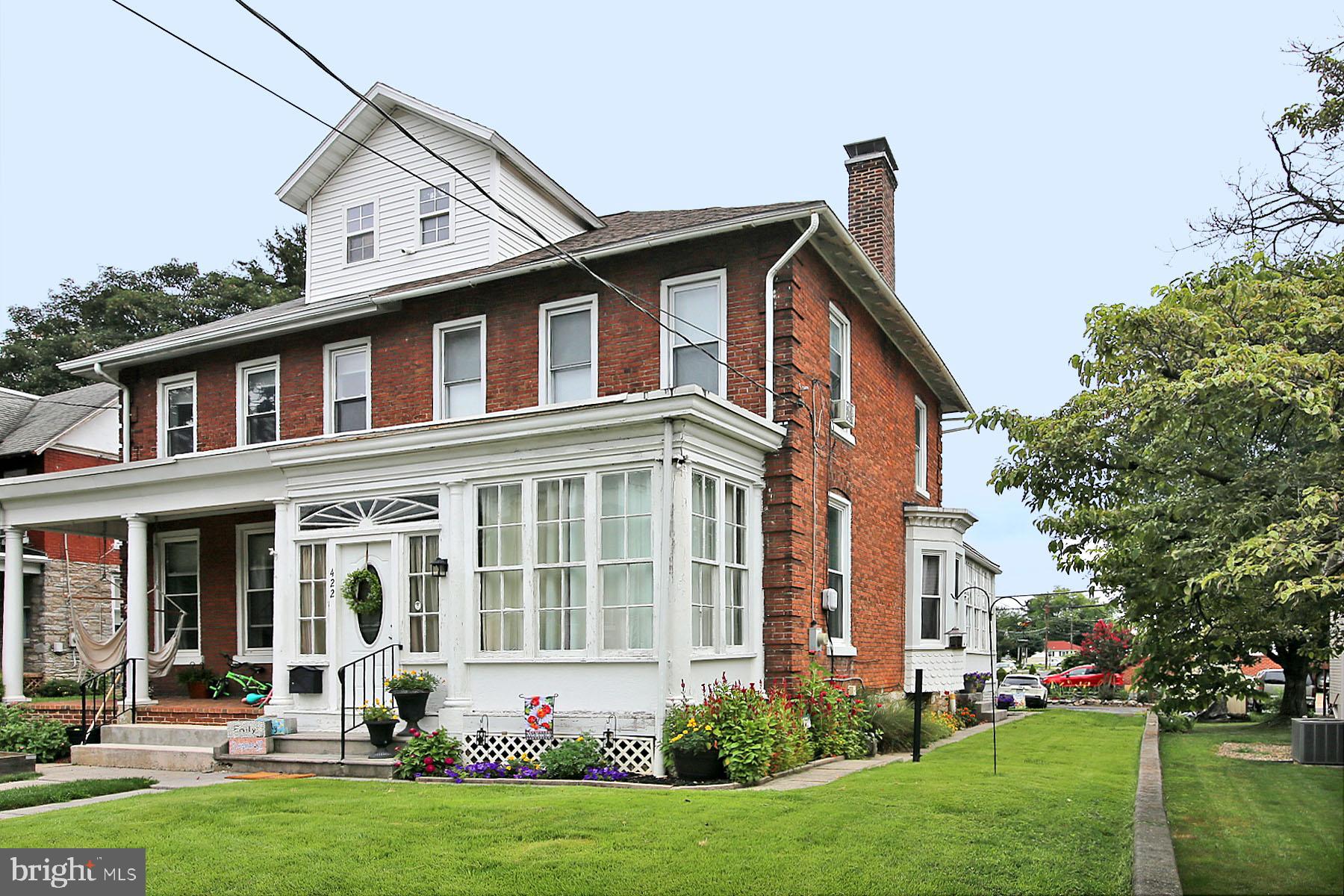 You will fall in love with the timeless charm of this classic brick home! With its high ceilings and traditional touches, this 3 Bed/2.5 Bath home has all the appeal you're looking for and more! Equipped with large room sizes and spacious bedrooms, you will admire the abundance of space. Enjoy the bonus room on each floor that would function perfectly as a play area or home office space. Purchase with ease of mind knowing the home had a new roof and furnace installed in 2022 along with brand new carpet throughout the second floor! A level and manicured lot awaits you equipped with plenty of off-street parking in the rear of the home. This home has so much to offer its next owner! Schedule now before it's gone!