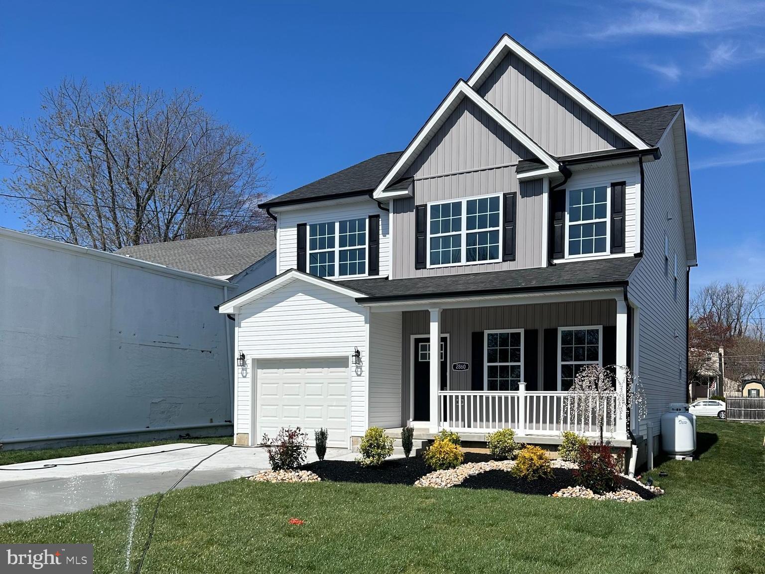 EDDINGTON GDNS - Residential