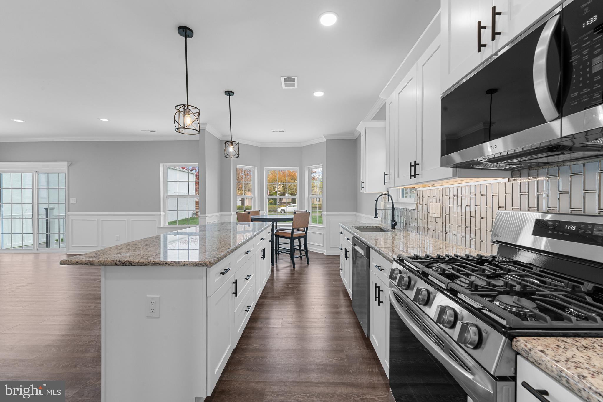 EDDINGTON GDNS - Residential