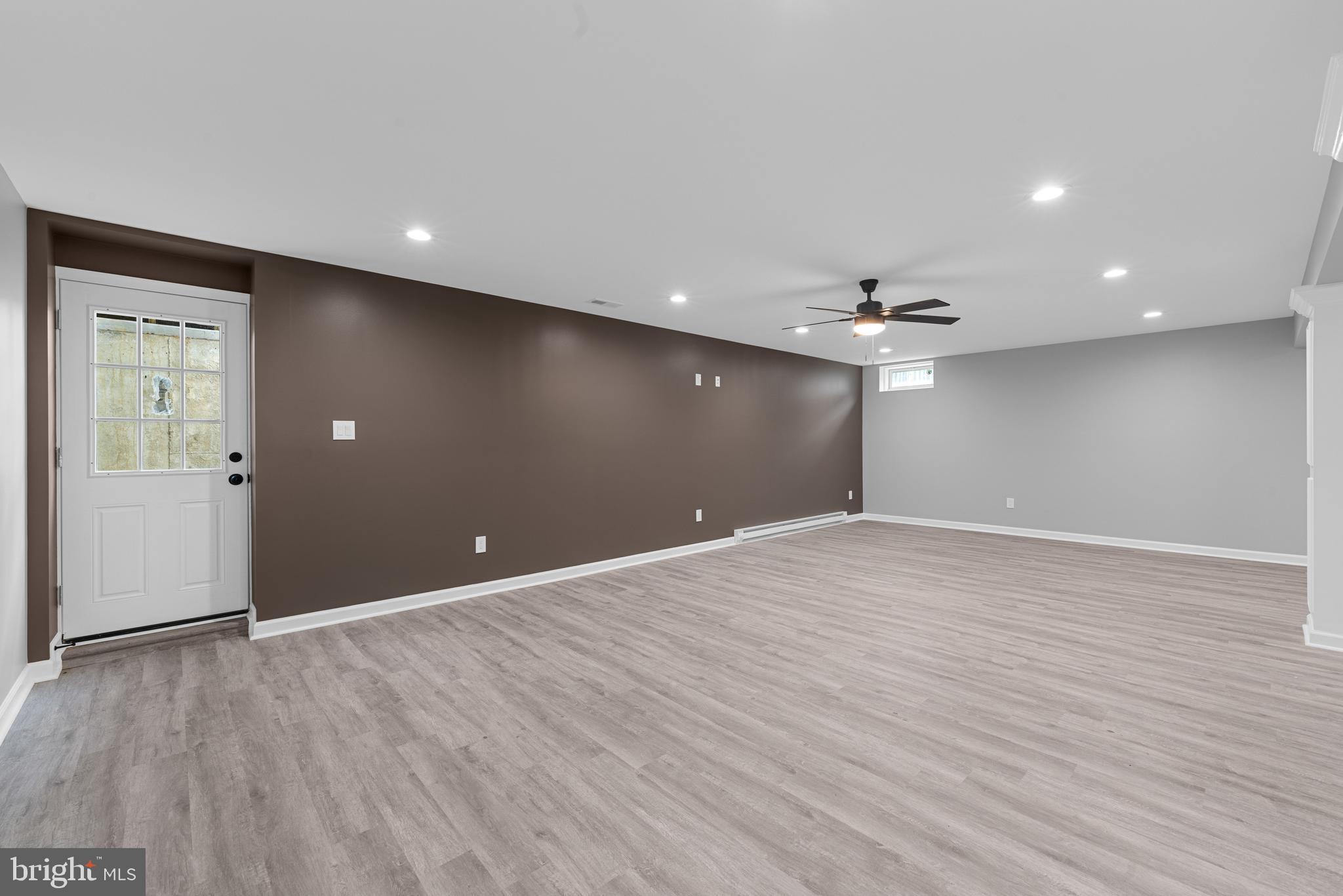 EDDINGTON GDNS - Residential