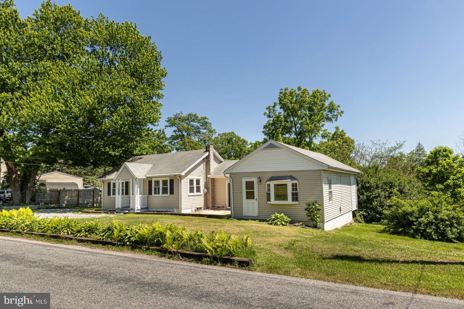 3392 UPPER VALLEY ROAD