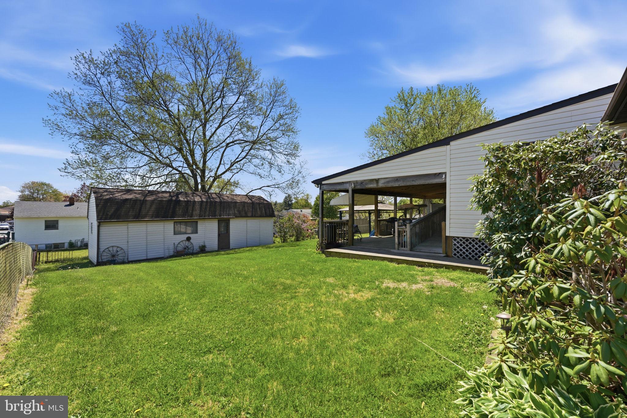 THOMSON ESTATES - Residential