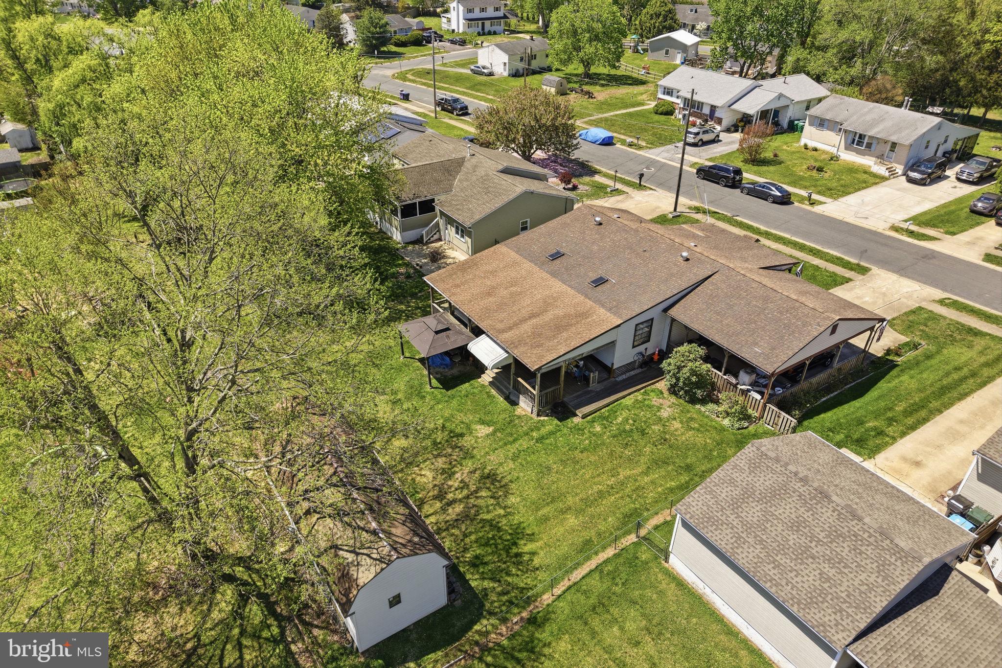 THOMSON ESTATES - Residential