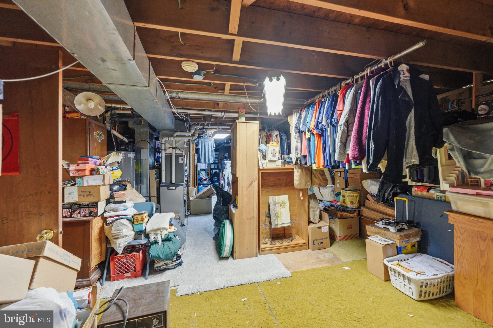 THOMSON ESTATES - Residential