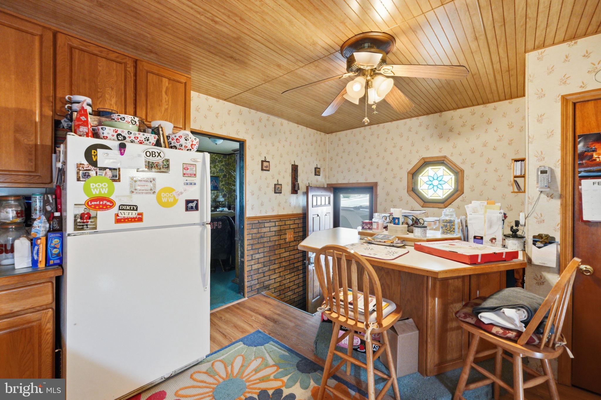 THOMSON ESTATES - Residential