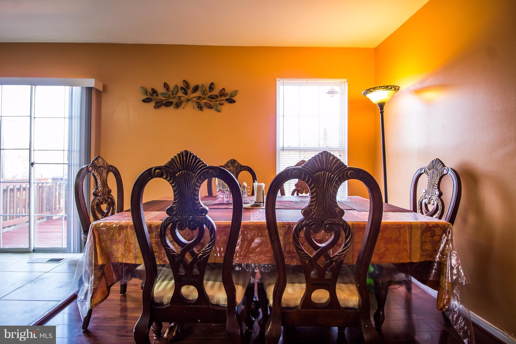 TRAILSIDE - Residential