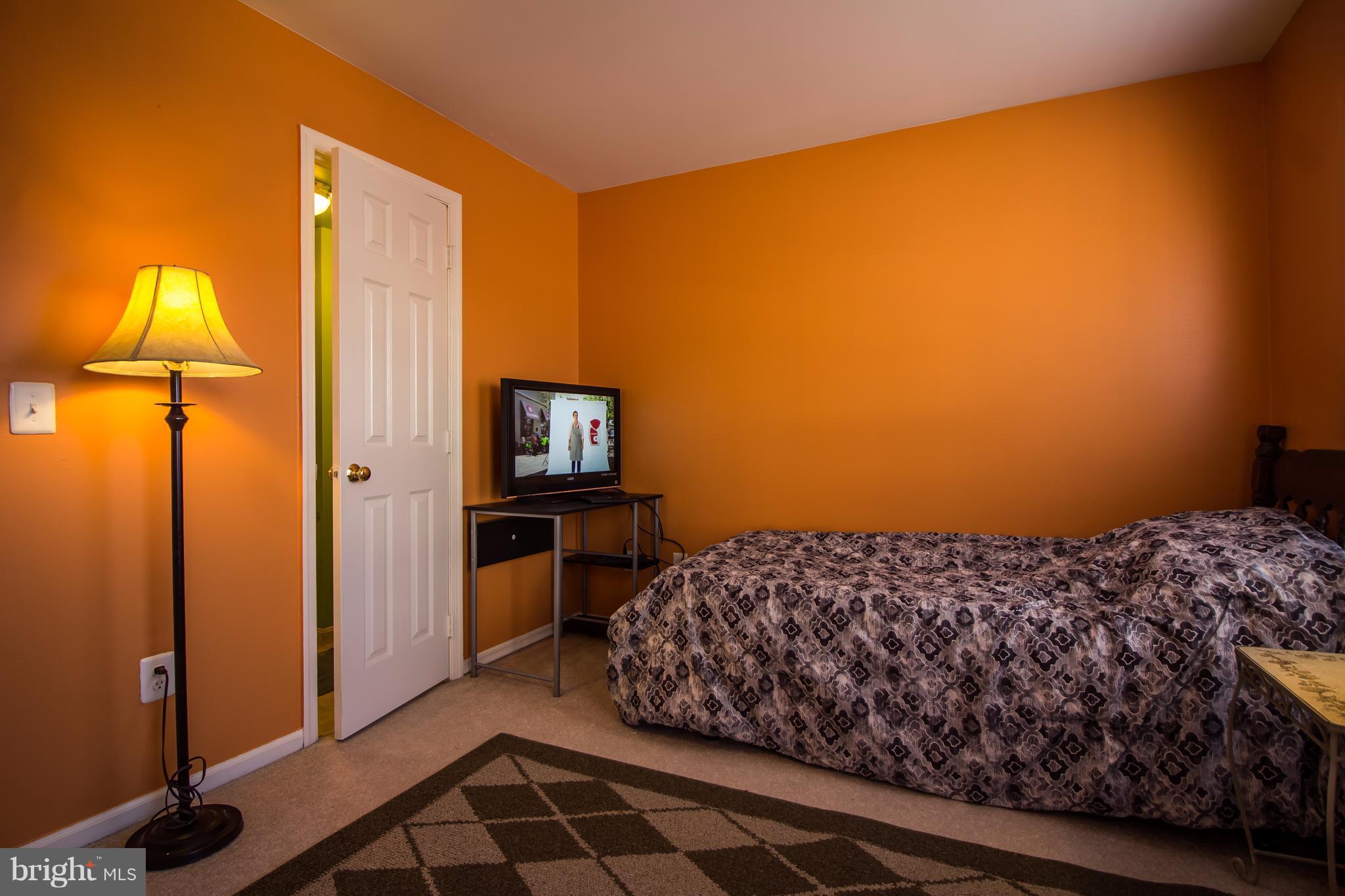 TRAILSIDE - Residential