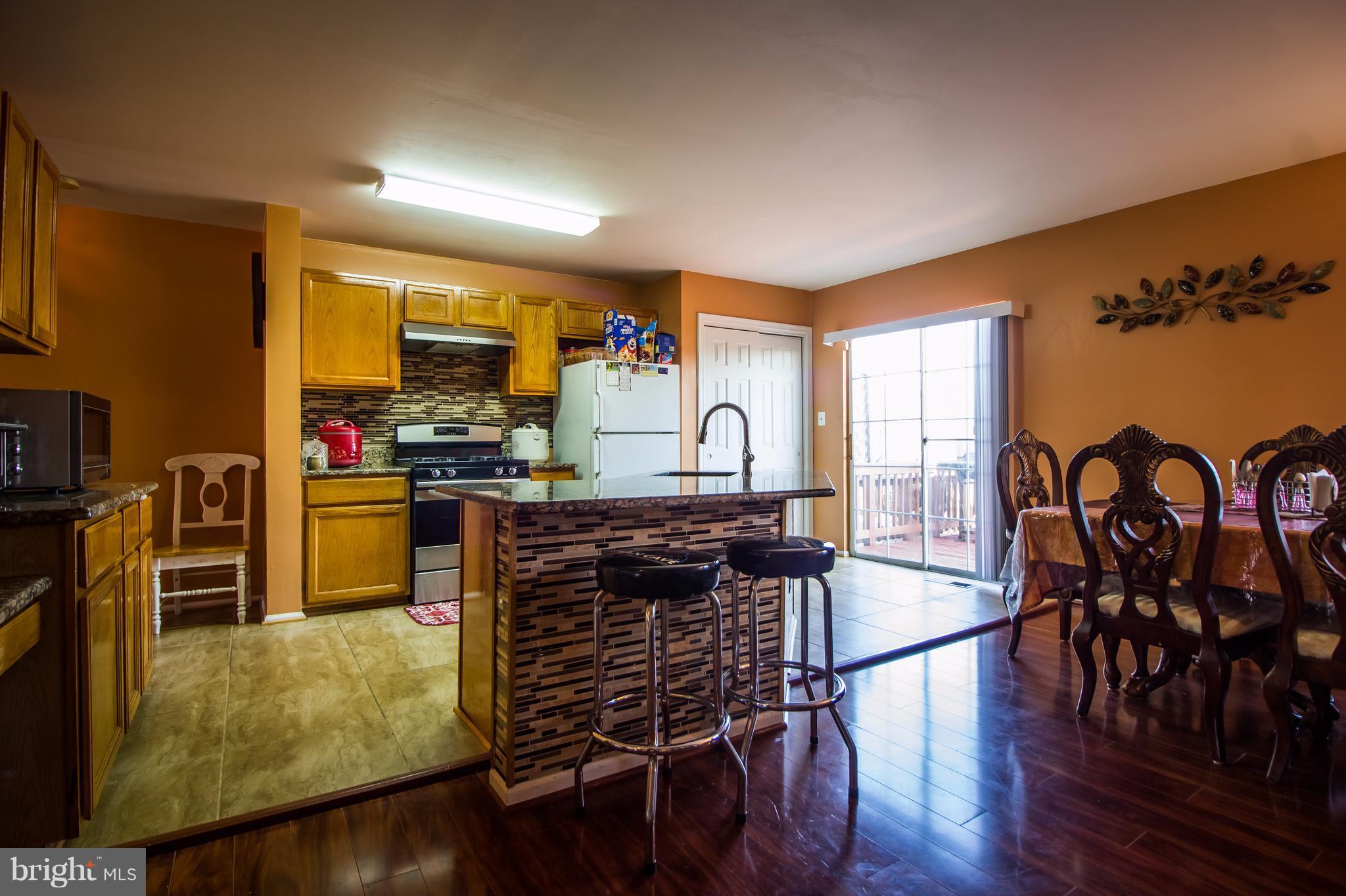 TRAILSIDE - Residential