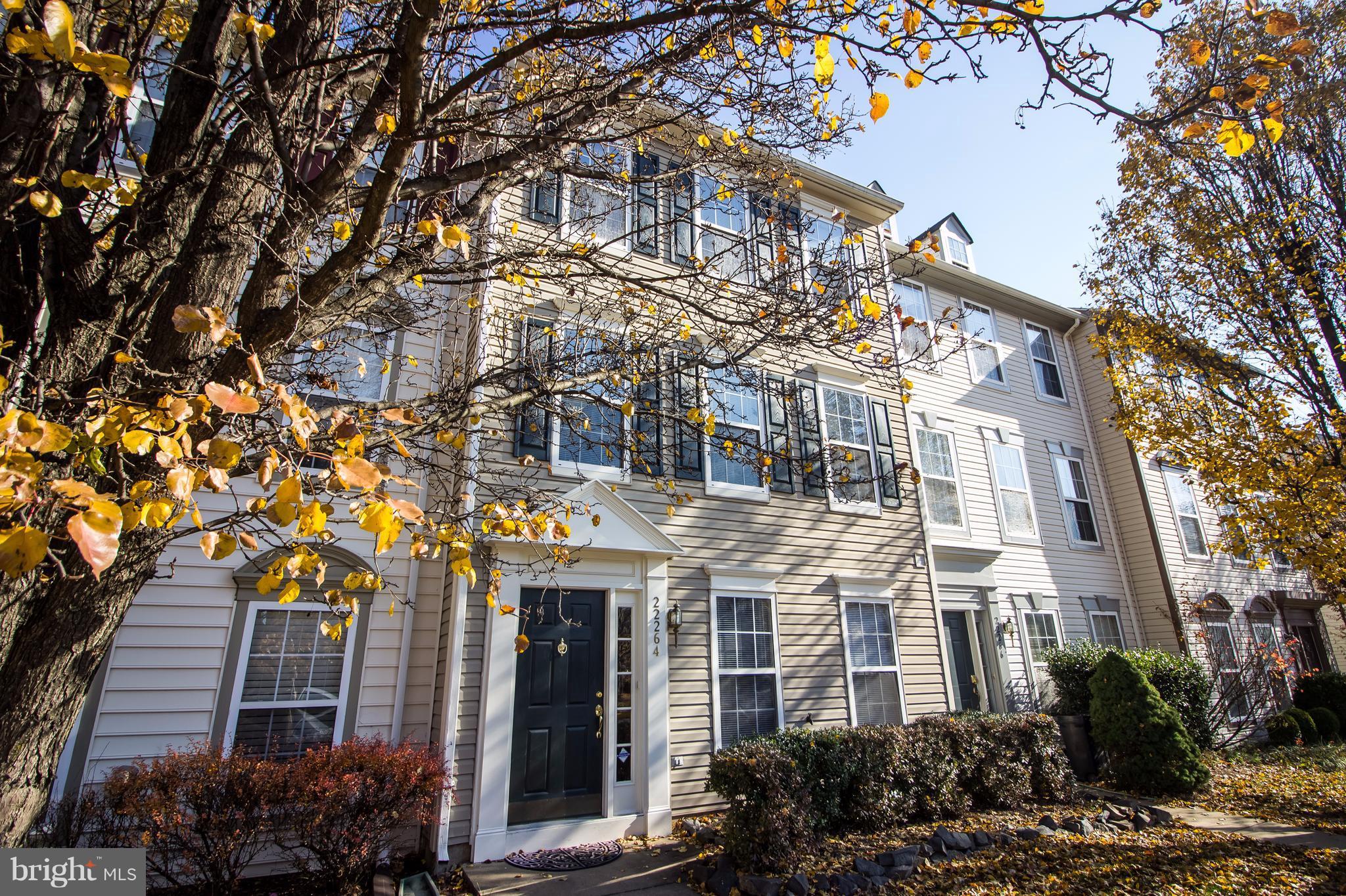 TRAILSIDE - Residential