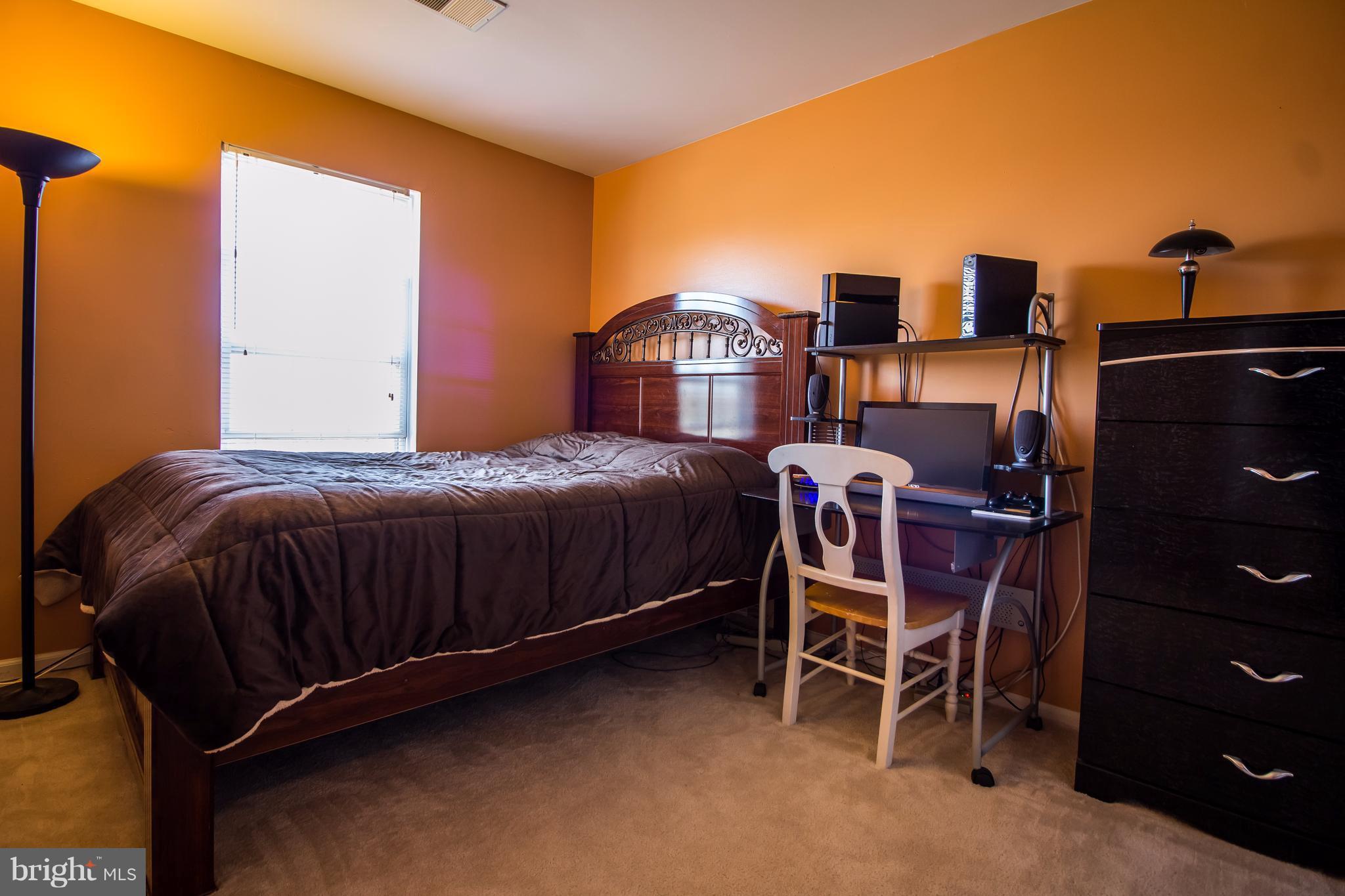 TRAILSIDE - Residential