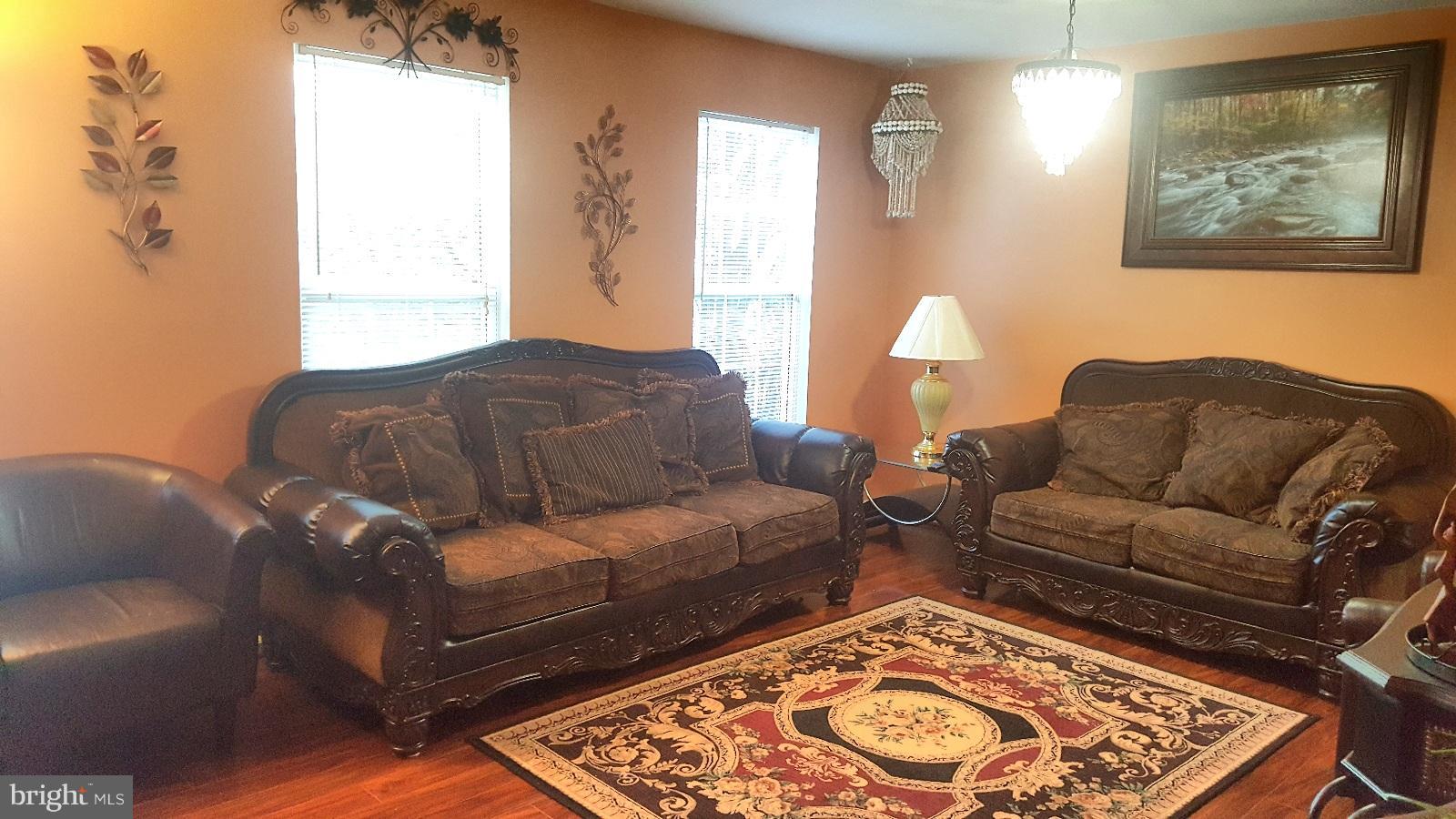 TRAILSIDE - Residential