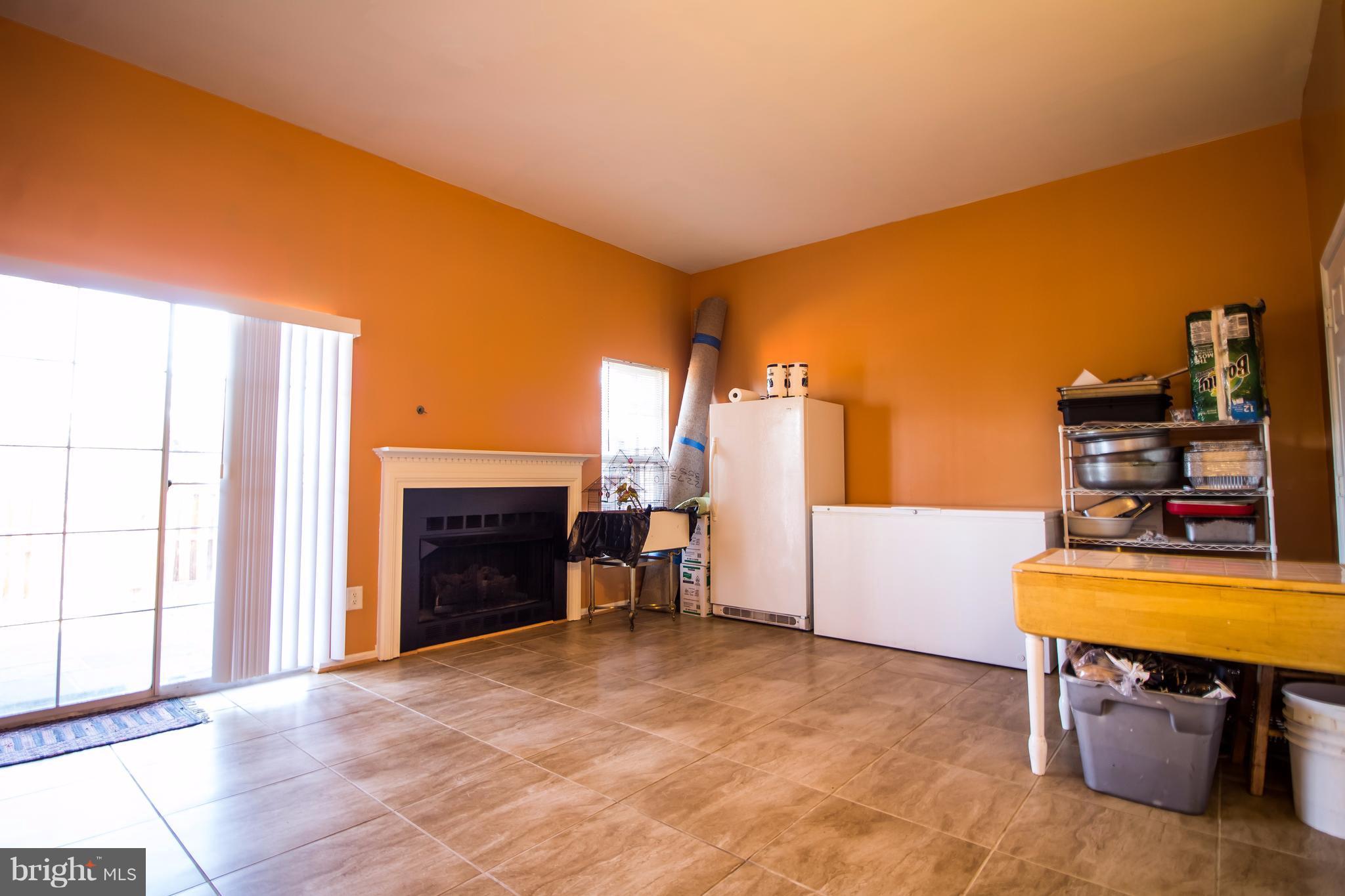 TRAILSIDE - Residential