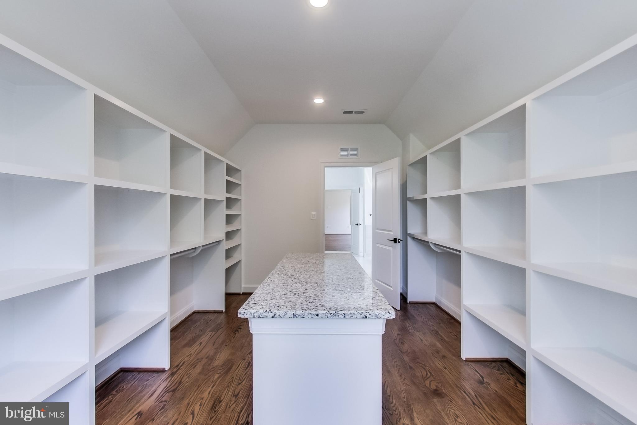 DRANESVILLE - Residential