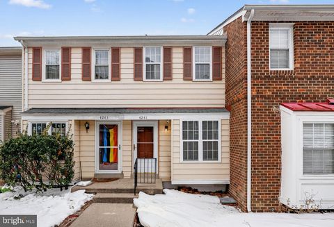 Property photo of 4241 Moselle Drive, Chantilly, VA 20151
