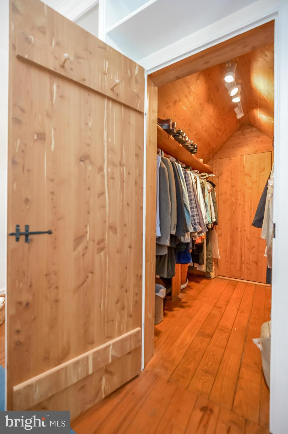 BELVOIR FARMS - Residential