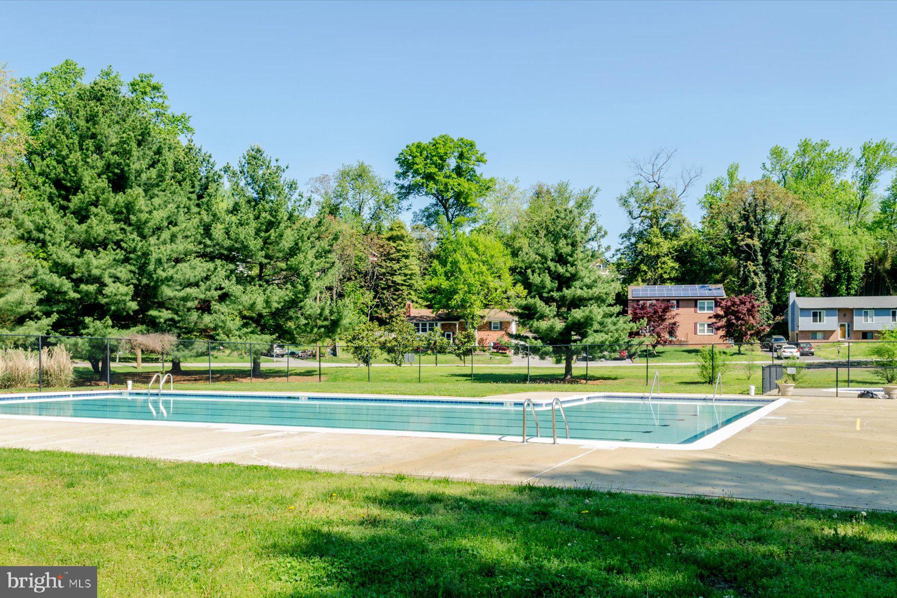 HILLSMERE ESTATES - Residential