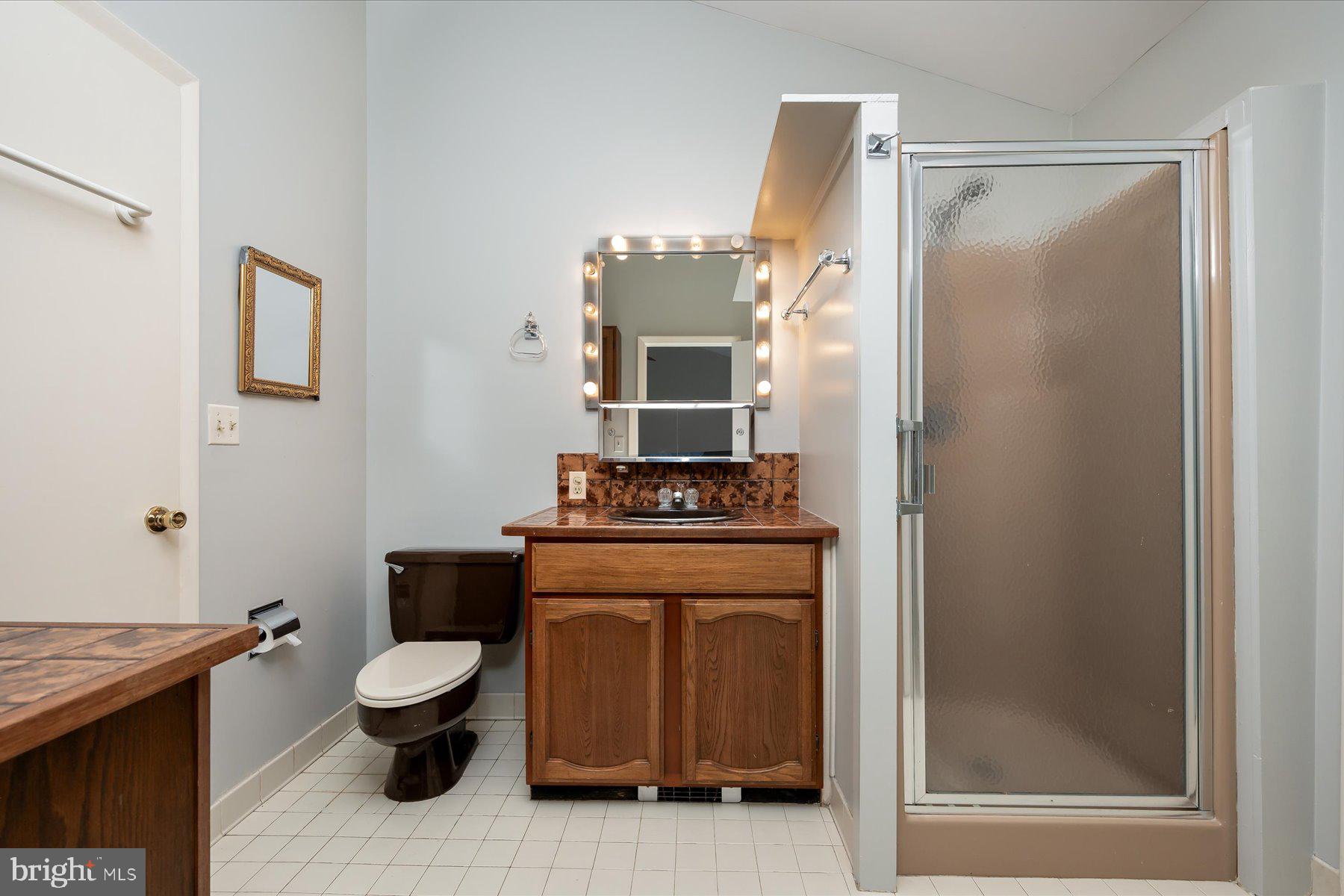 HILLSMERE ESTATES - Residential