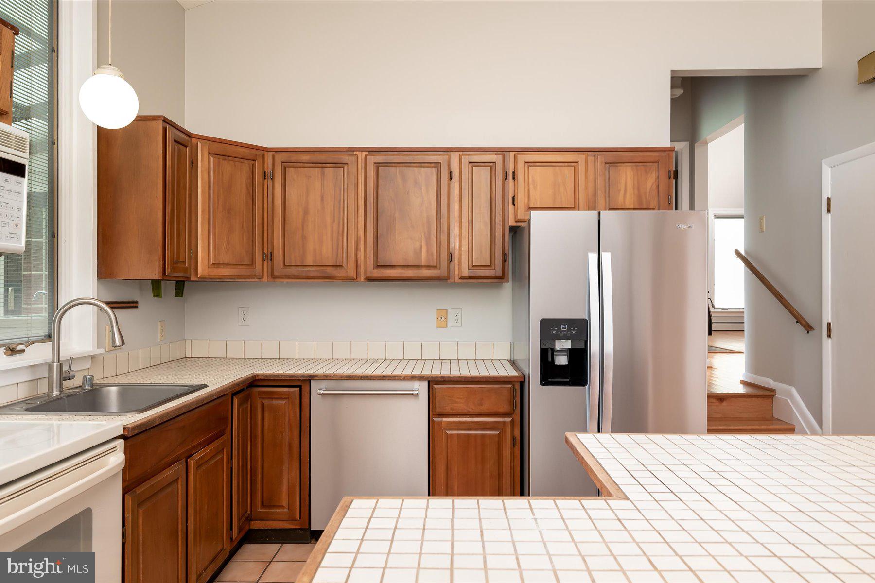 HILLSMERE ESTATES - Residential