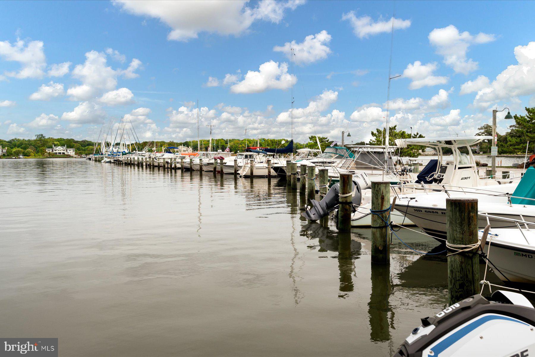 HILLSMERE ESTATES - Residential