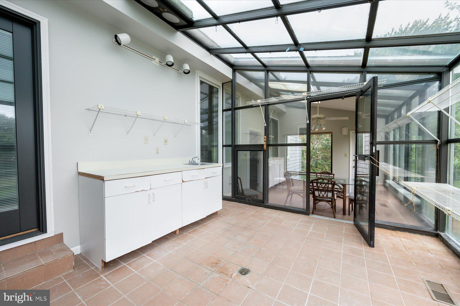 HILLSMERE ESTATES - Residential