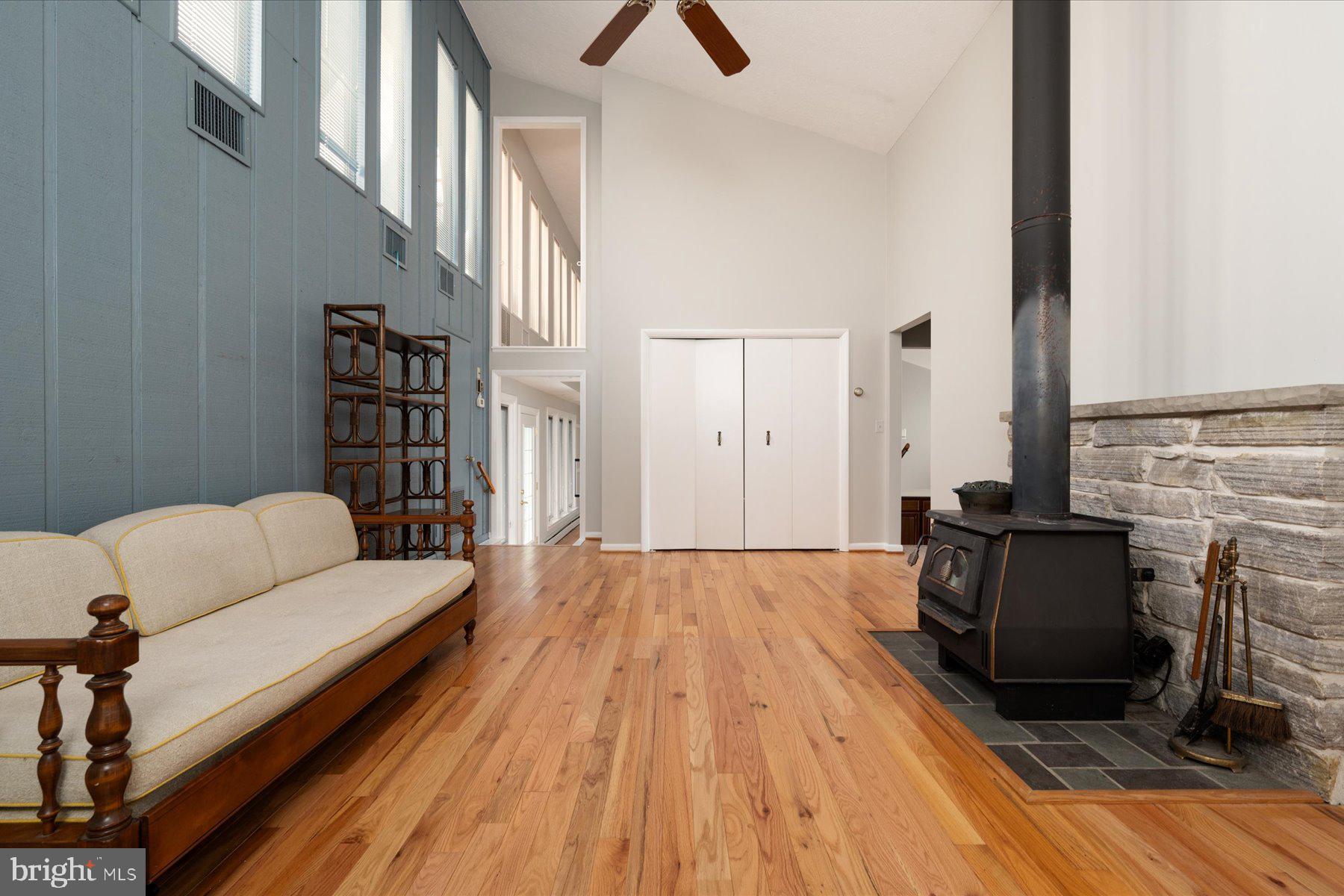 HILLSMERE ESTATES - Residential