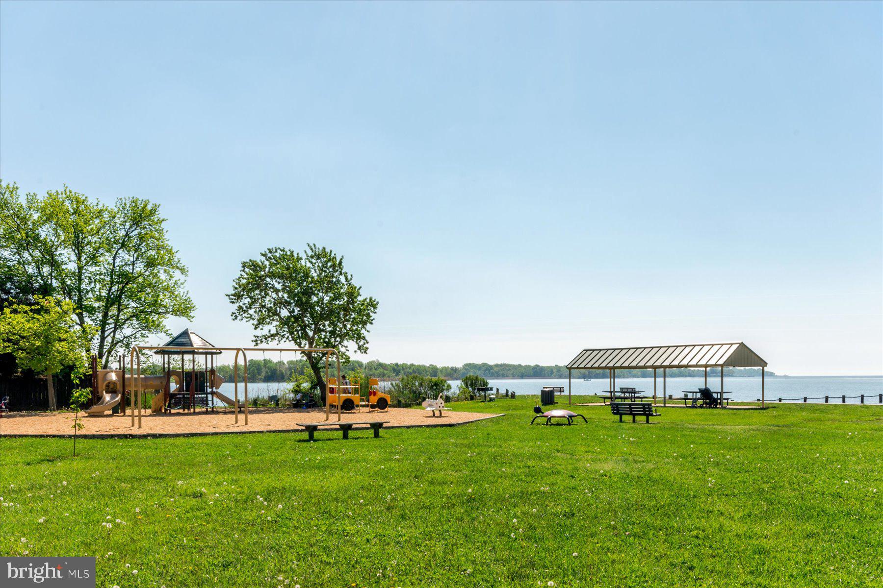 HILLSMERE ESTATES - Residential