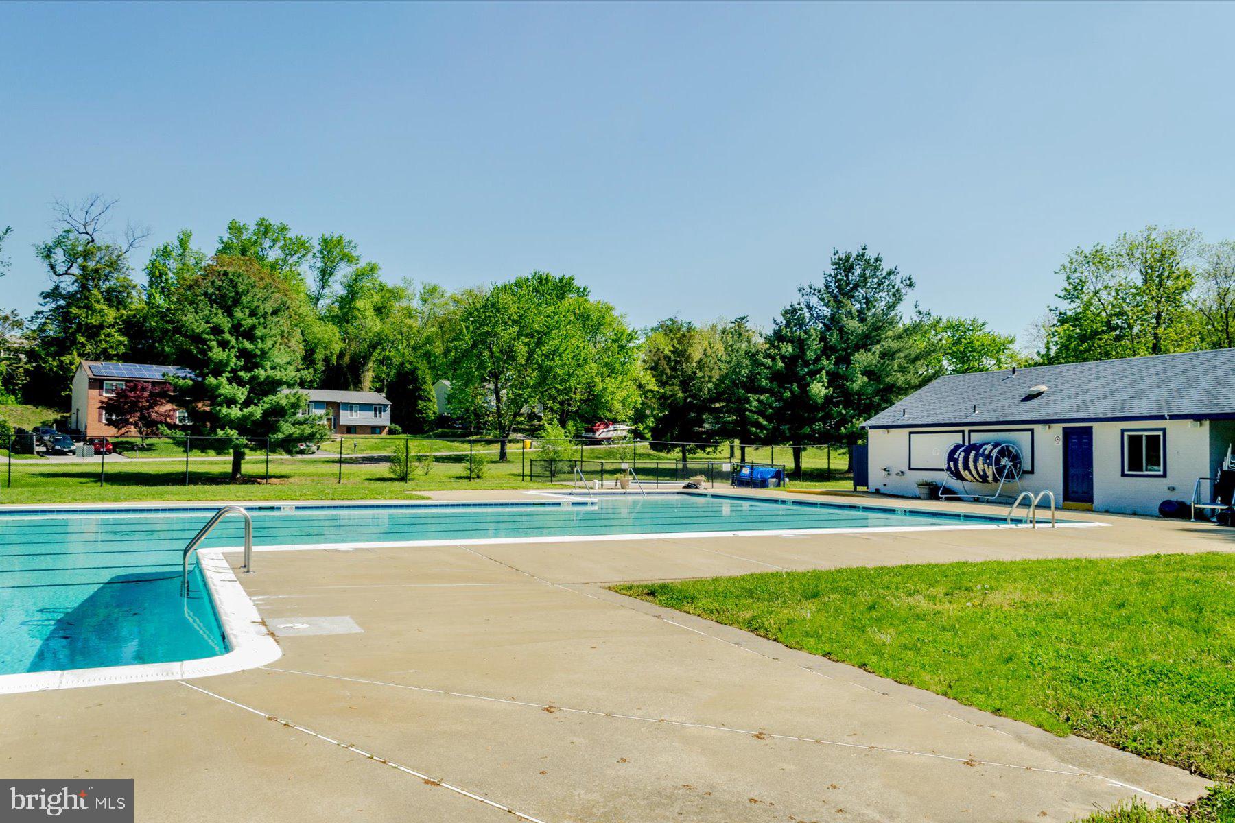 HILLSMERE ESTATES - Residential