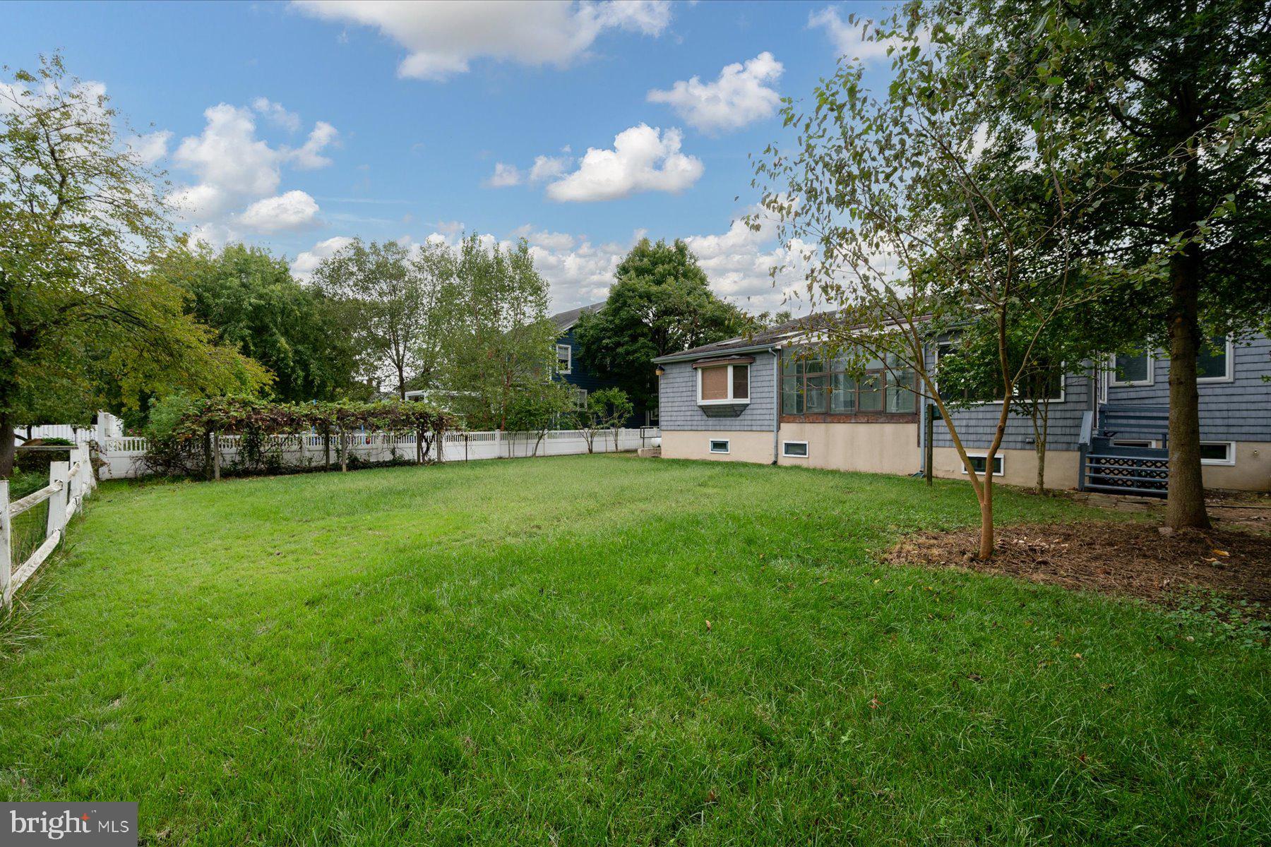 HILLSMERE ESTATES - Residential