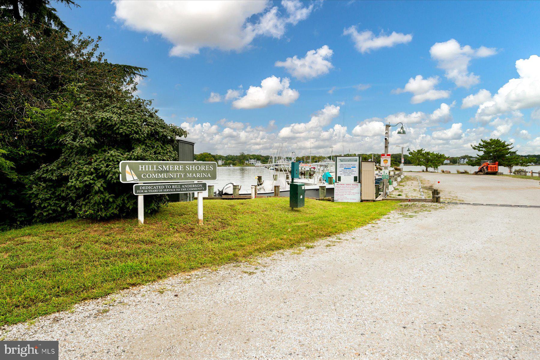 HILLSMERE ESTATES - Residential