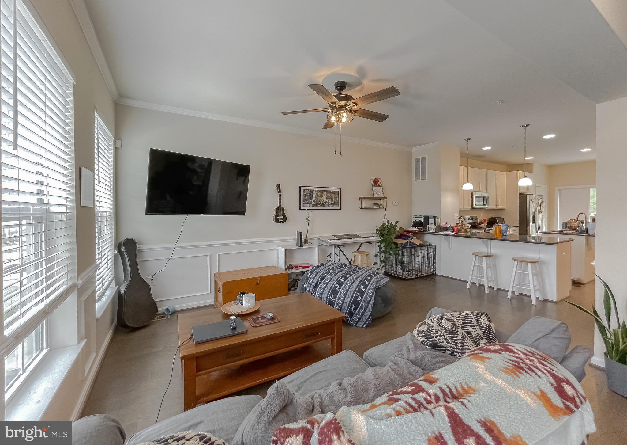 ELIZABETH HILLS PHASE 1 - Residential Lease