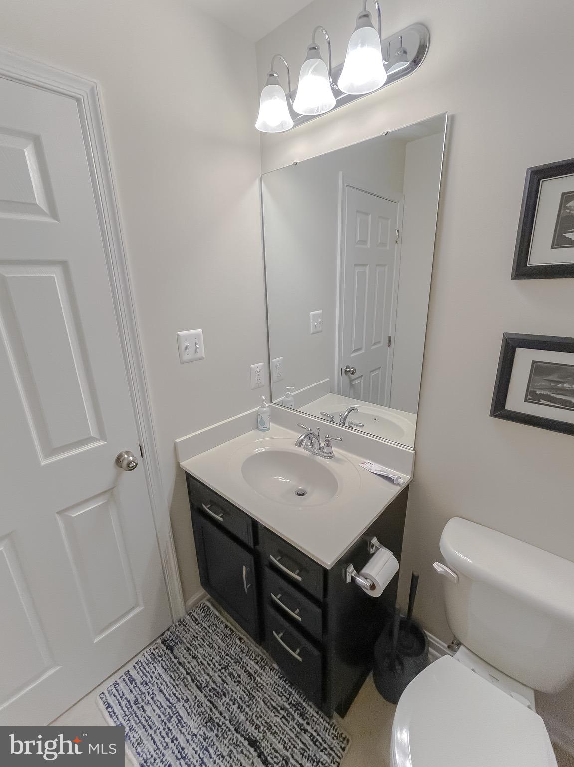 ELIZABETH HILLS PHASE 1 - Residential Lease