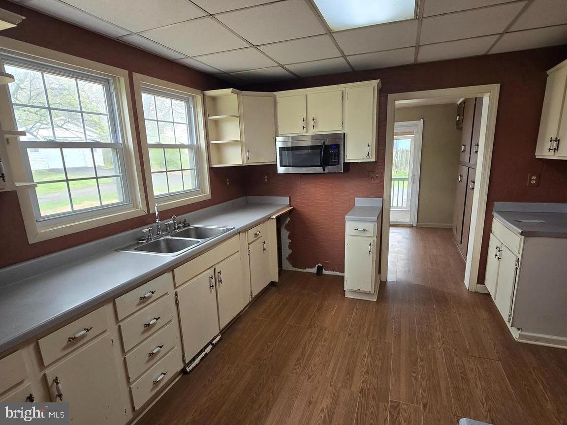 TOWN OF HEDGESVILLE - Residential