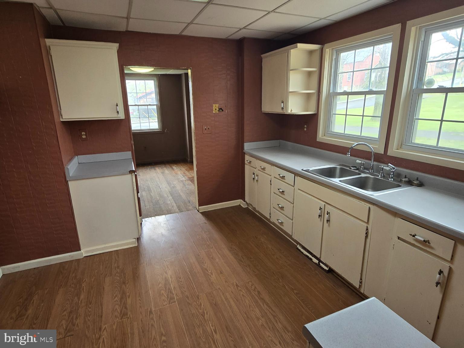 TOWN OF HEDGESVILLE - Residential