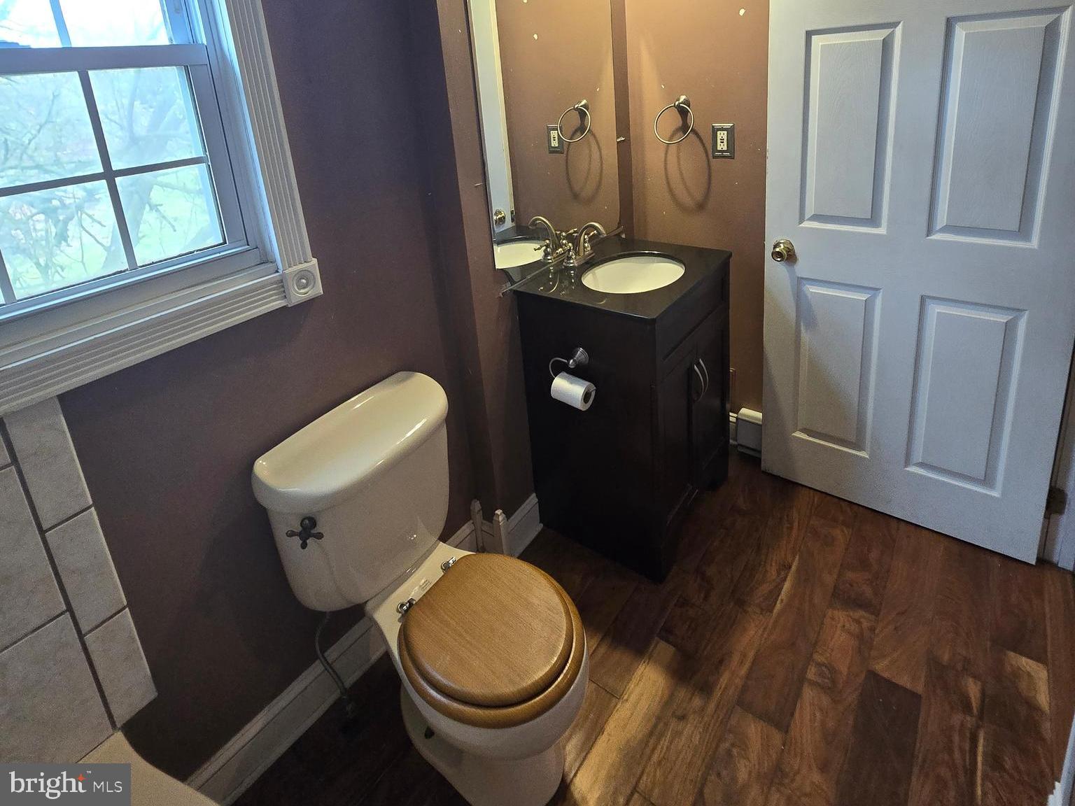 TOWN OF HEDGESVILLE - Residential