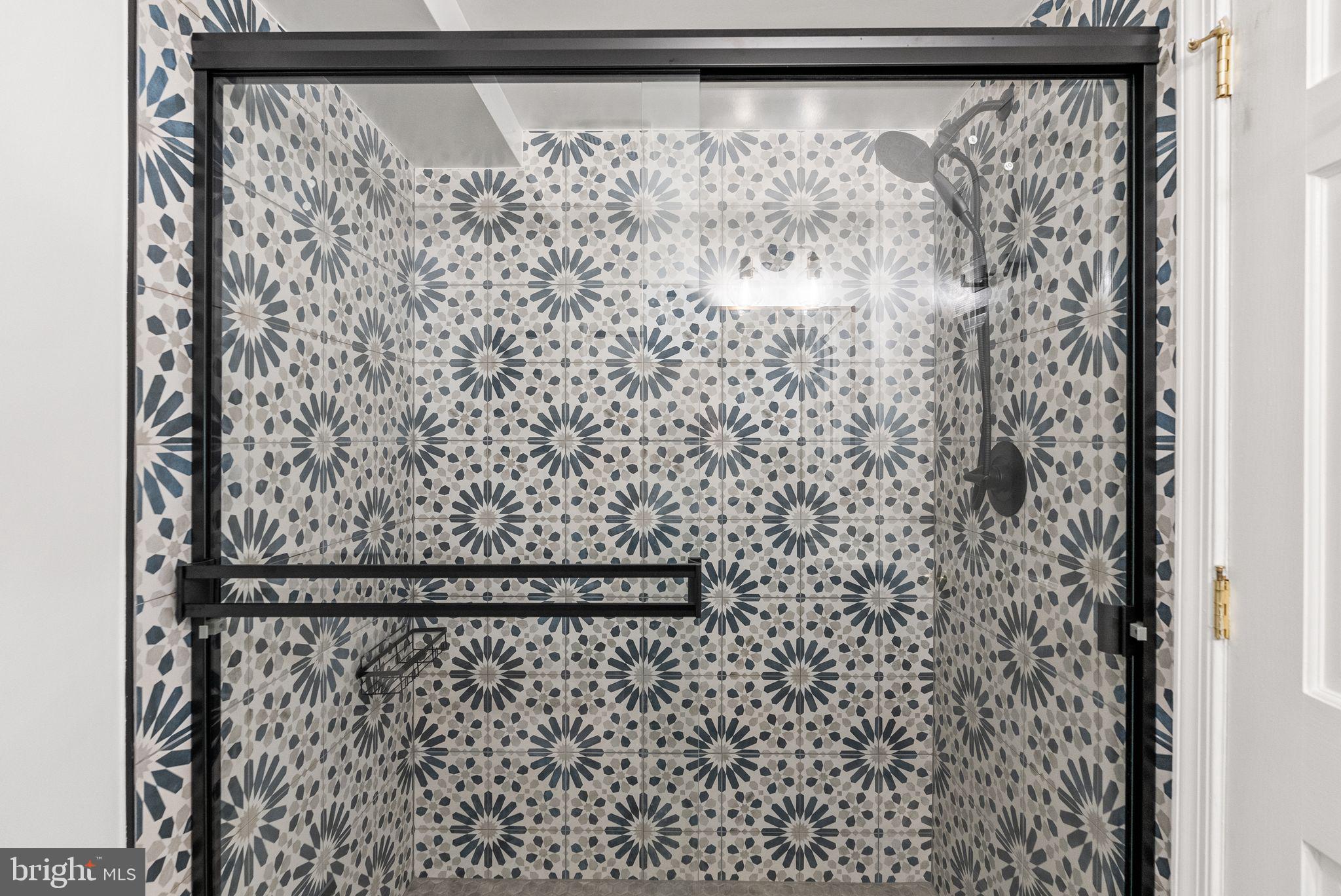 FOXHALL - Residential