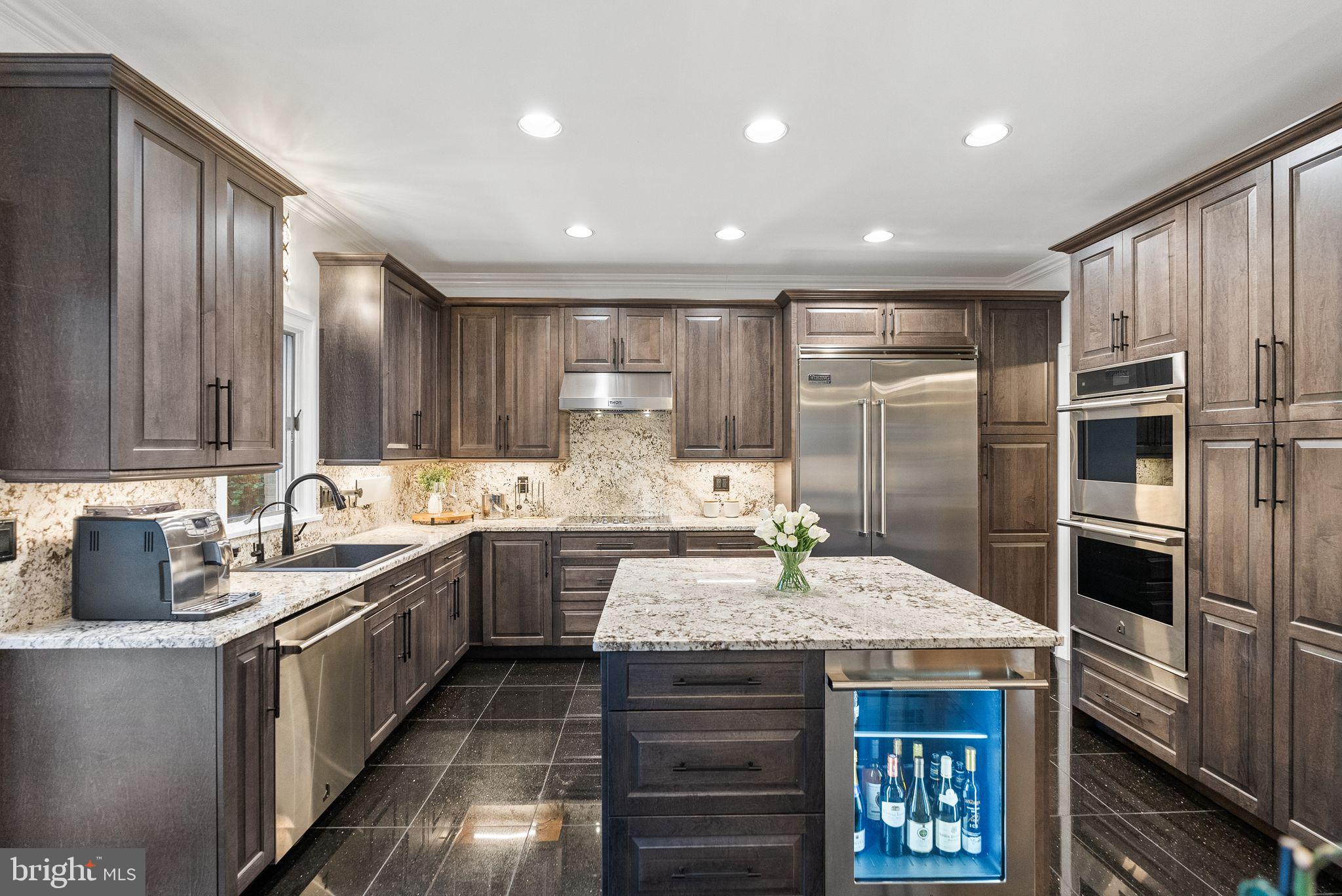 FOXHALL - Residential