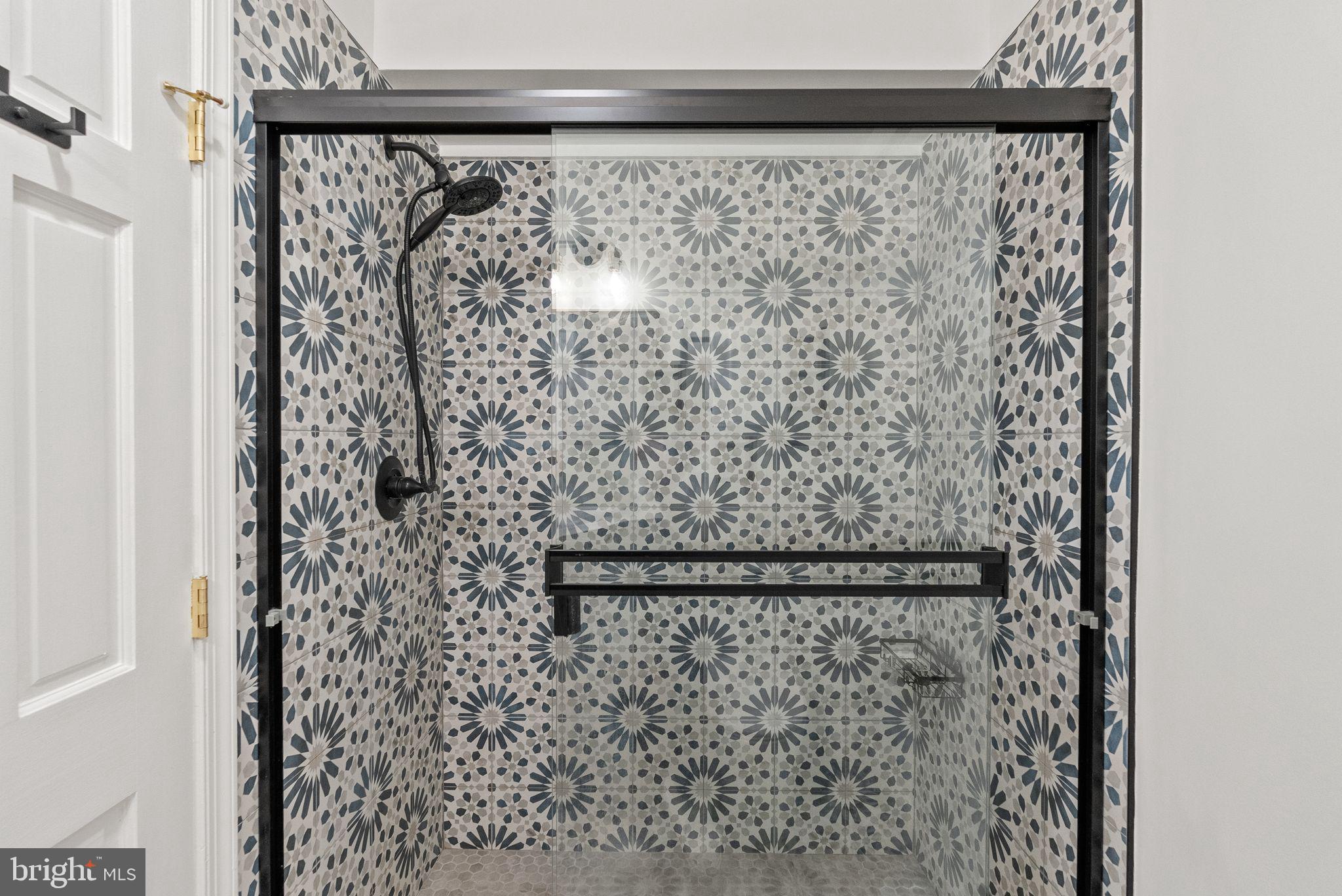 FOXHALL - Residential