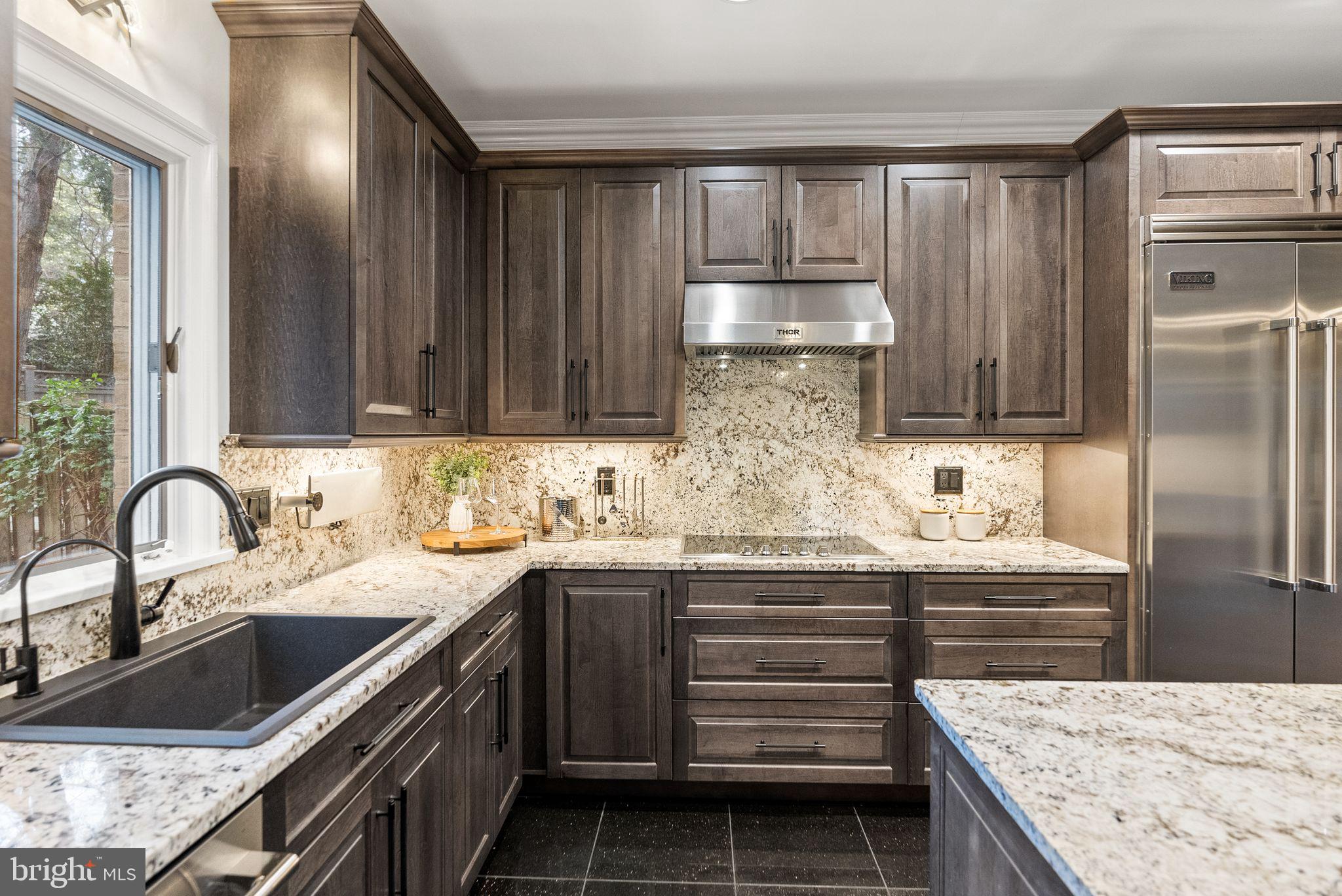 FOXHALL - Residential