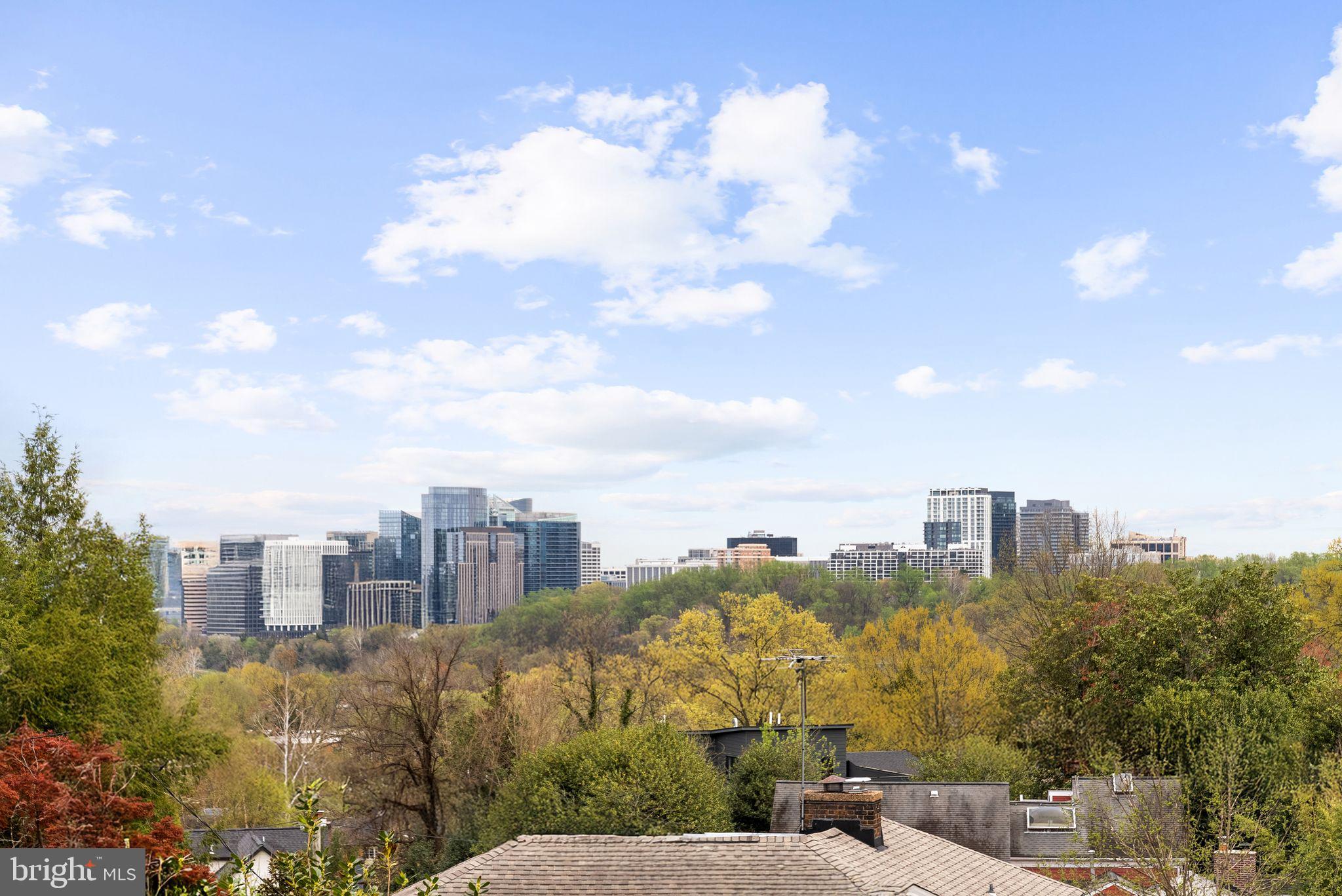 FOXHALL - Residential